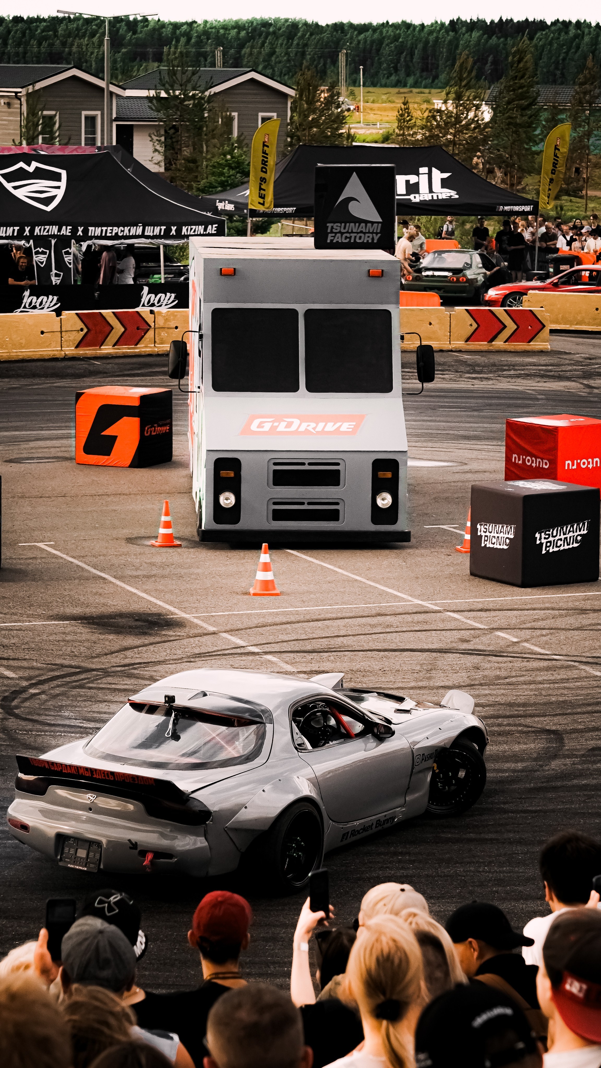 AutoWallpapers. Ма, я фотю📸