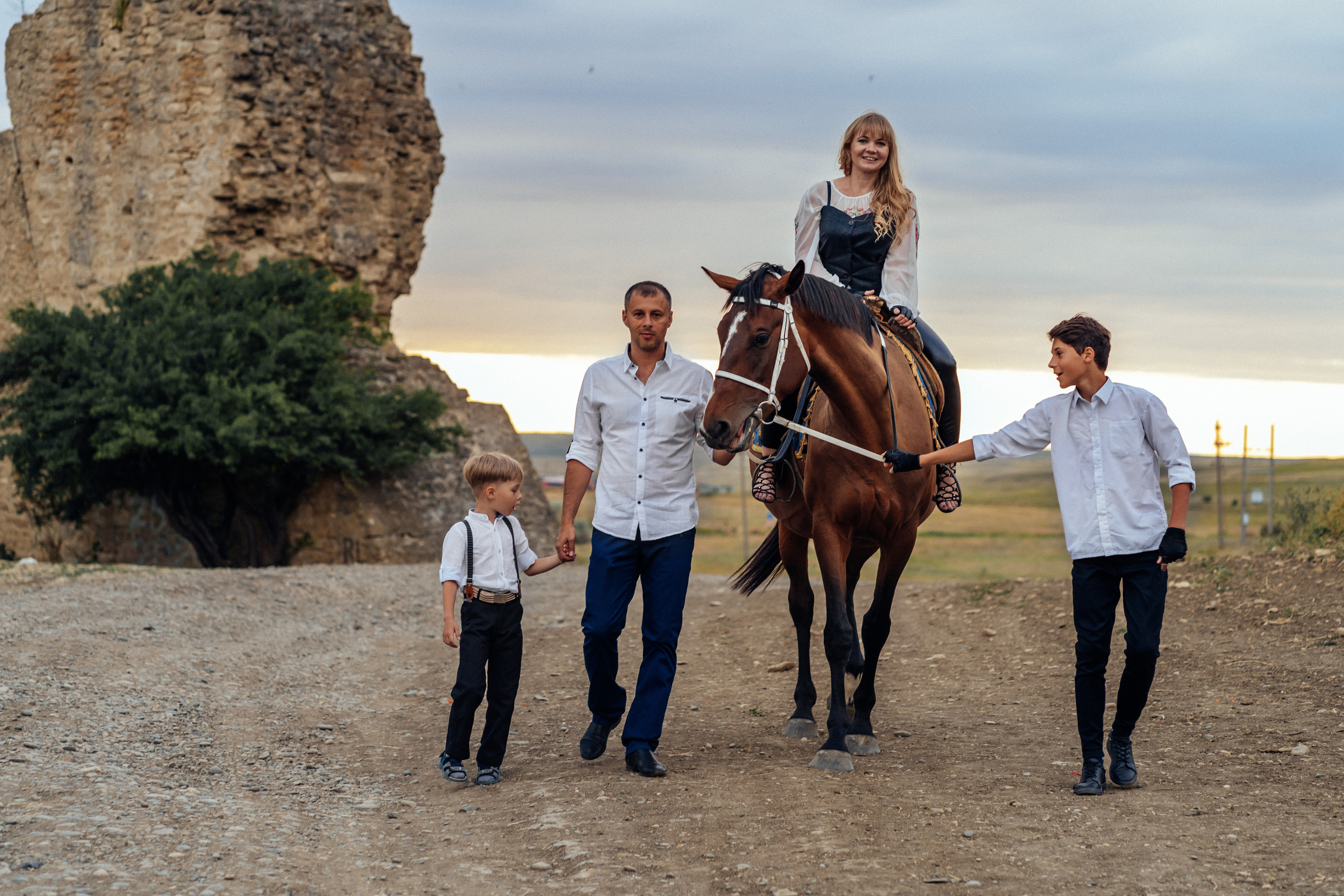 Фотопрогулка с лошадью. Фотограф Ларионова Надежда|Ставрополь