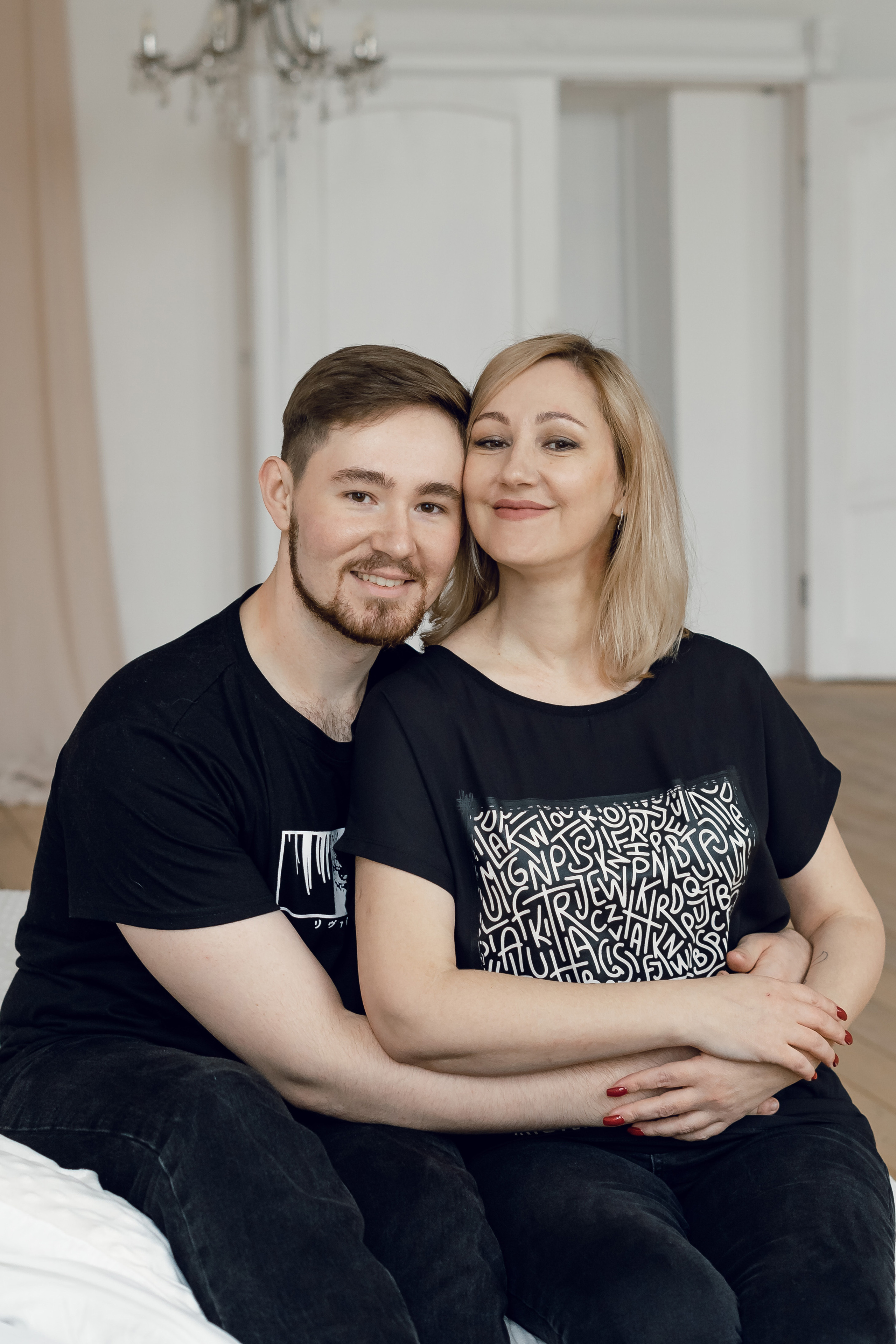 Мама и взрослый сын. Фотограф Ларионова Надежда|Ставрополь