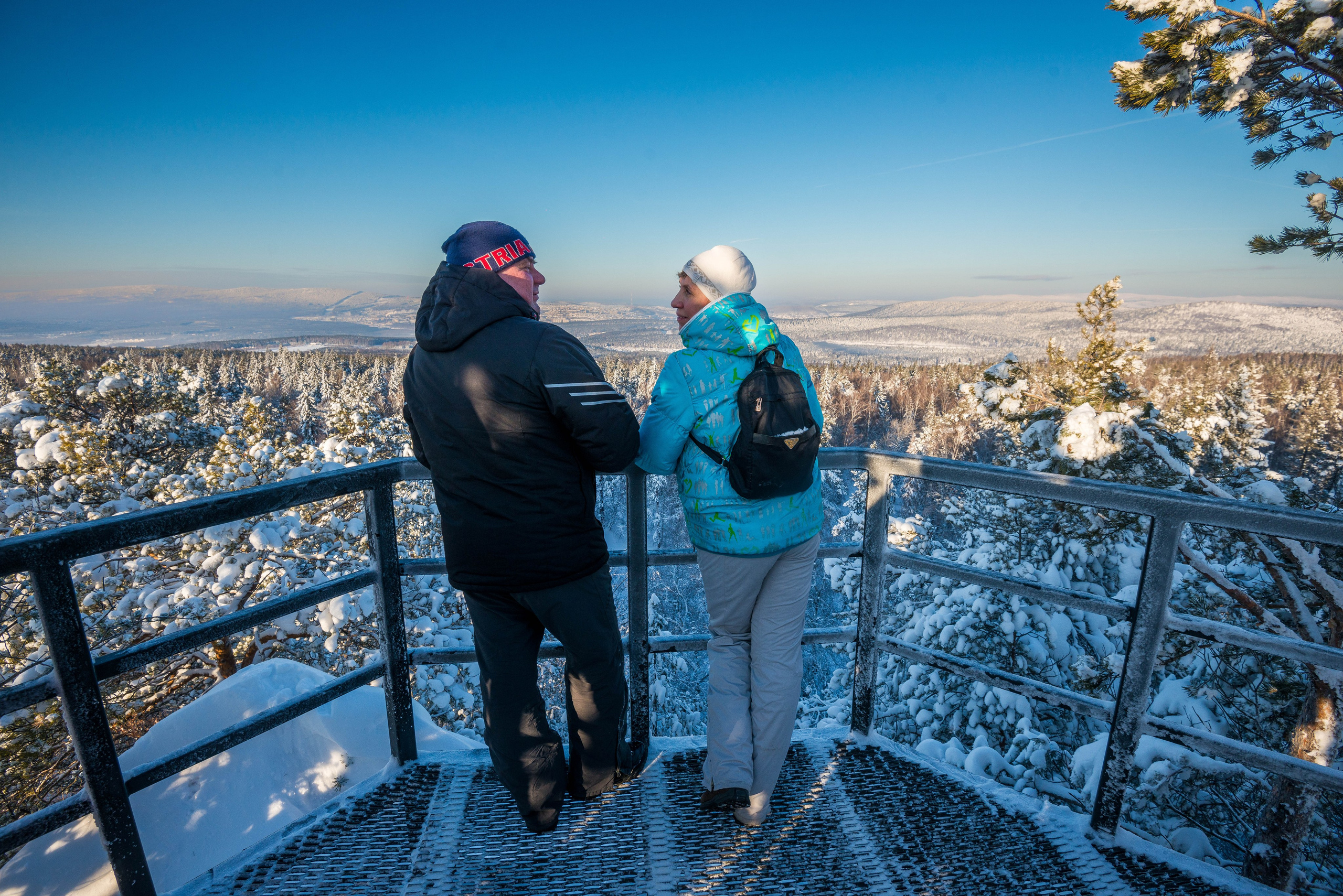 Таганай Семибратка, Парк Бажова, ледяной фонтан 06.01.2024. Свадебный фотограф на Урале Виктор Соколов