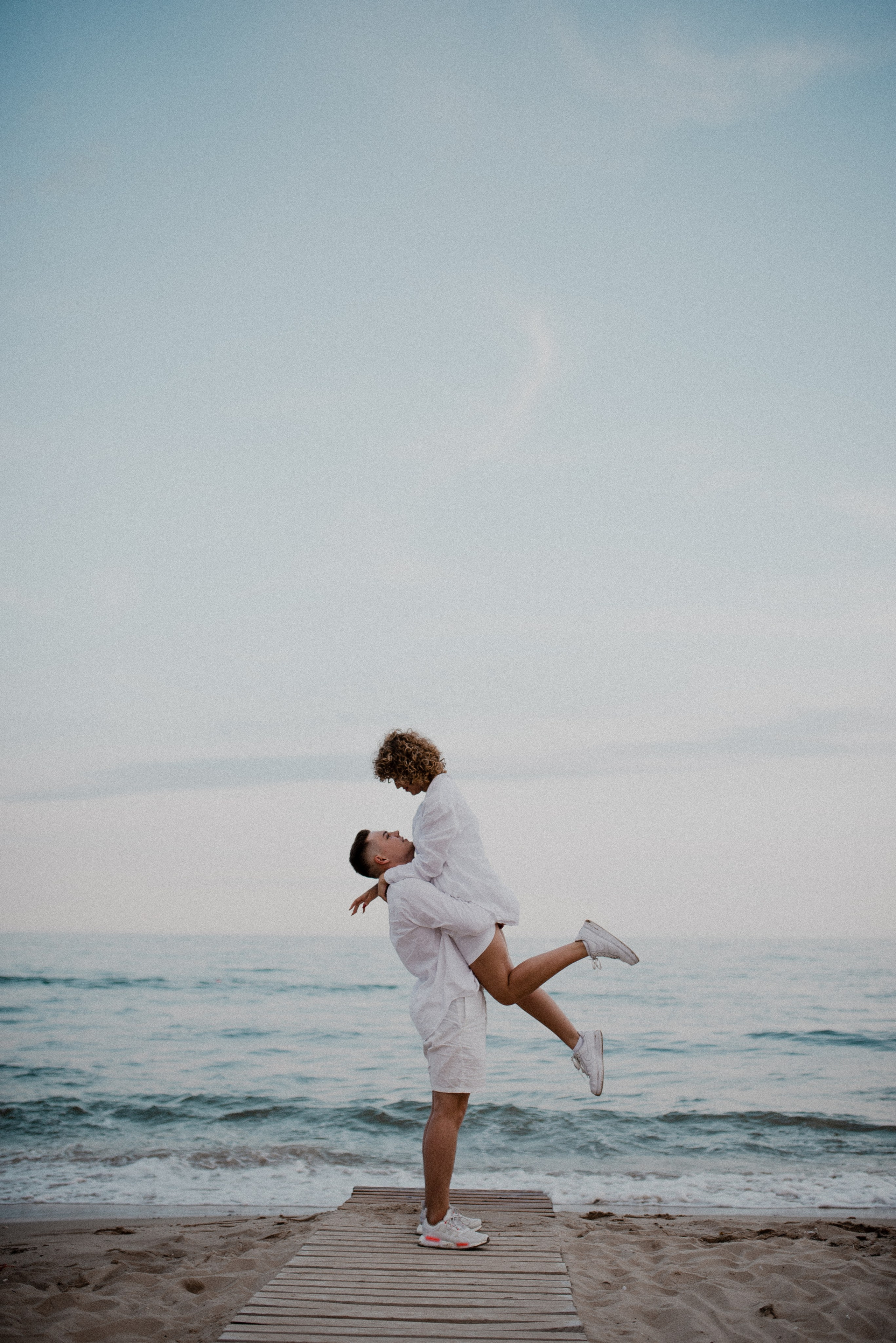 Фотосессия лавстори у моря Калининград. Семейная фотосессия Бутово Москва фотограф Алина Морщагина