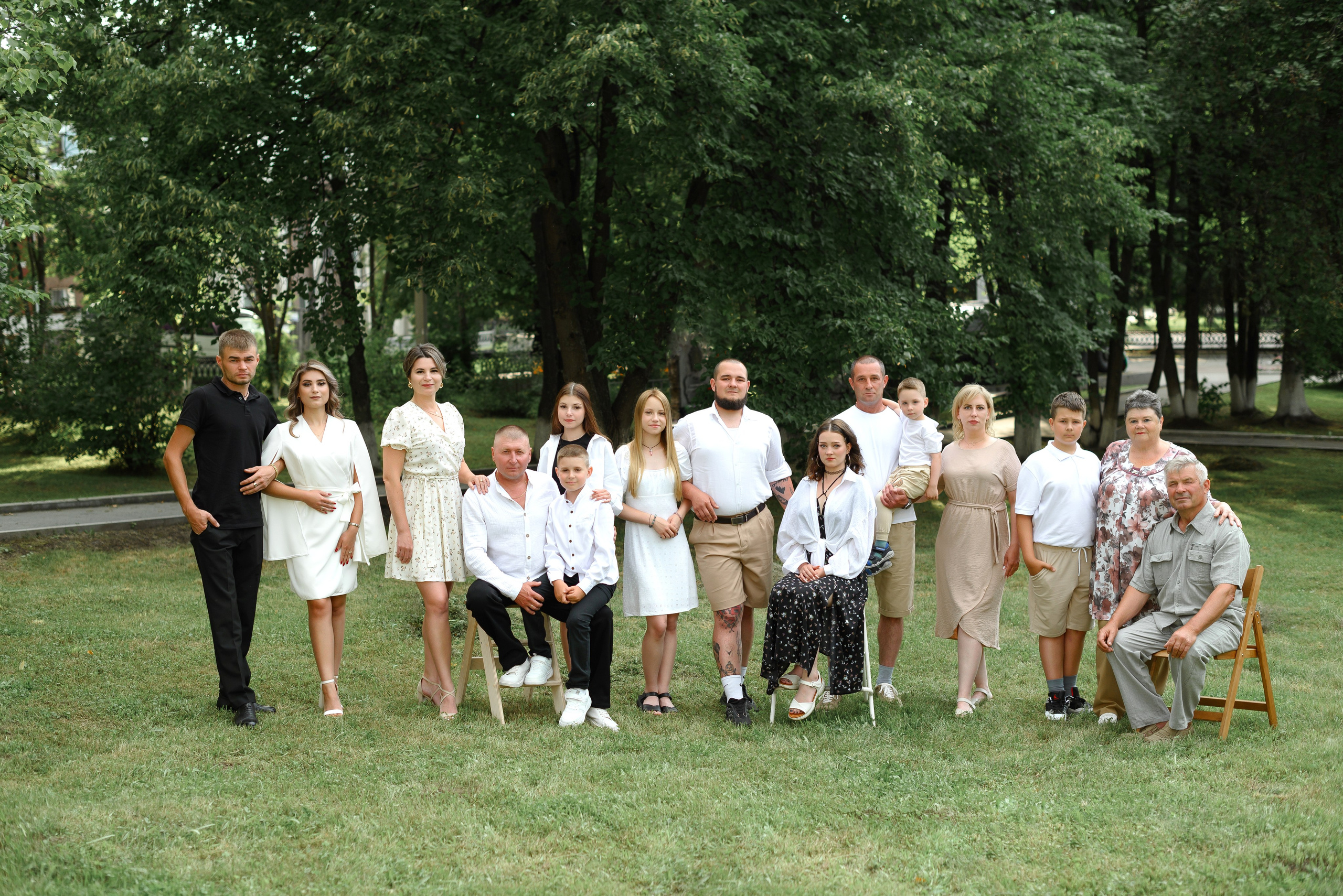 Семейная фотосессия на природе. Свадебный, семейный и школьный фотограф в Бийске Ксения Мамаева