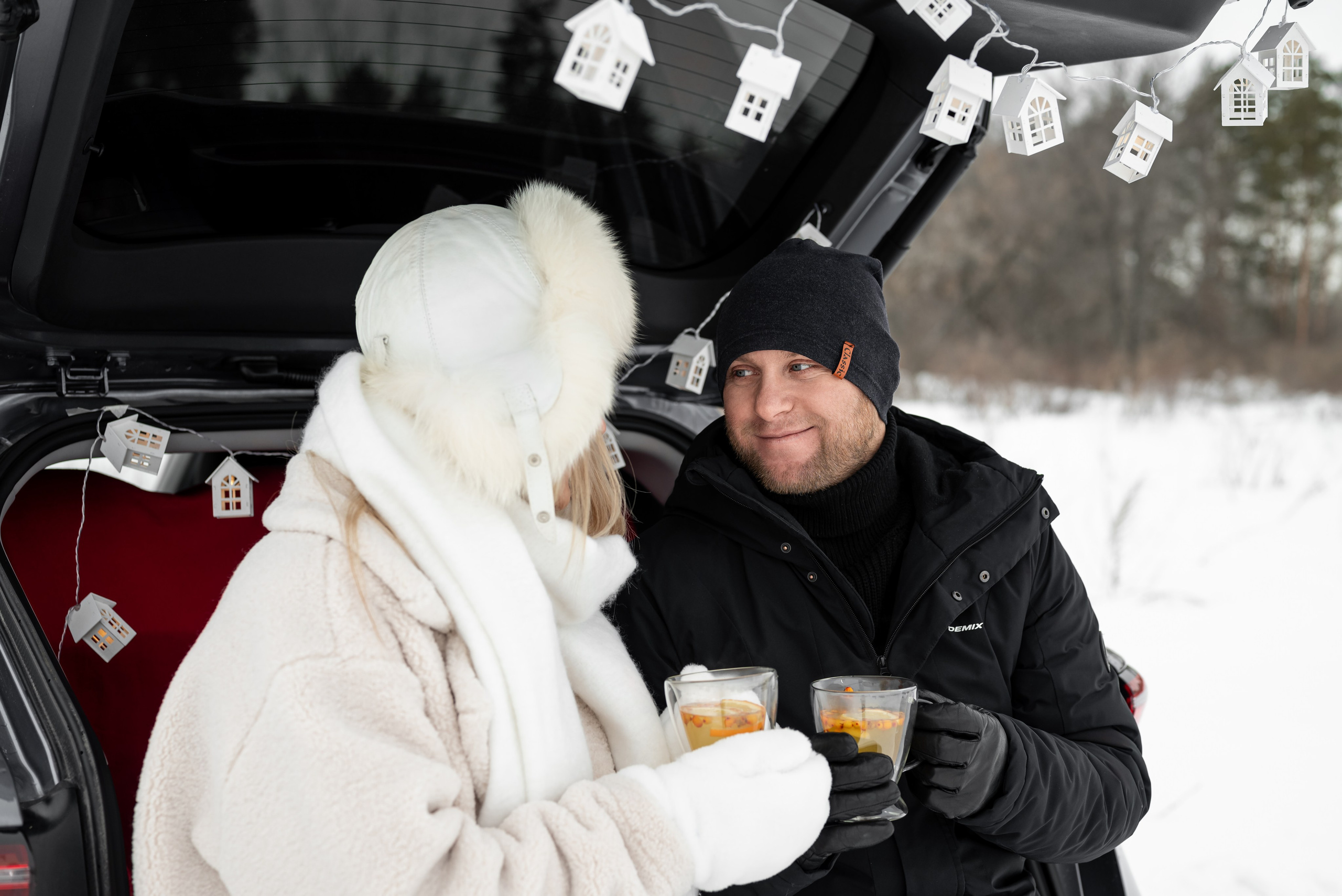 Фотопроект с Платоном и машиной на улице. Фотограф в городе Салават