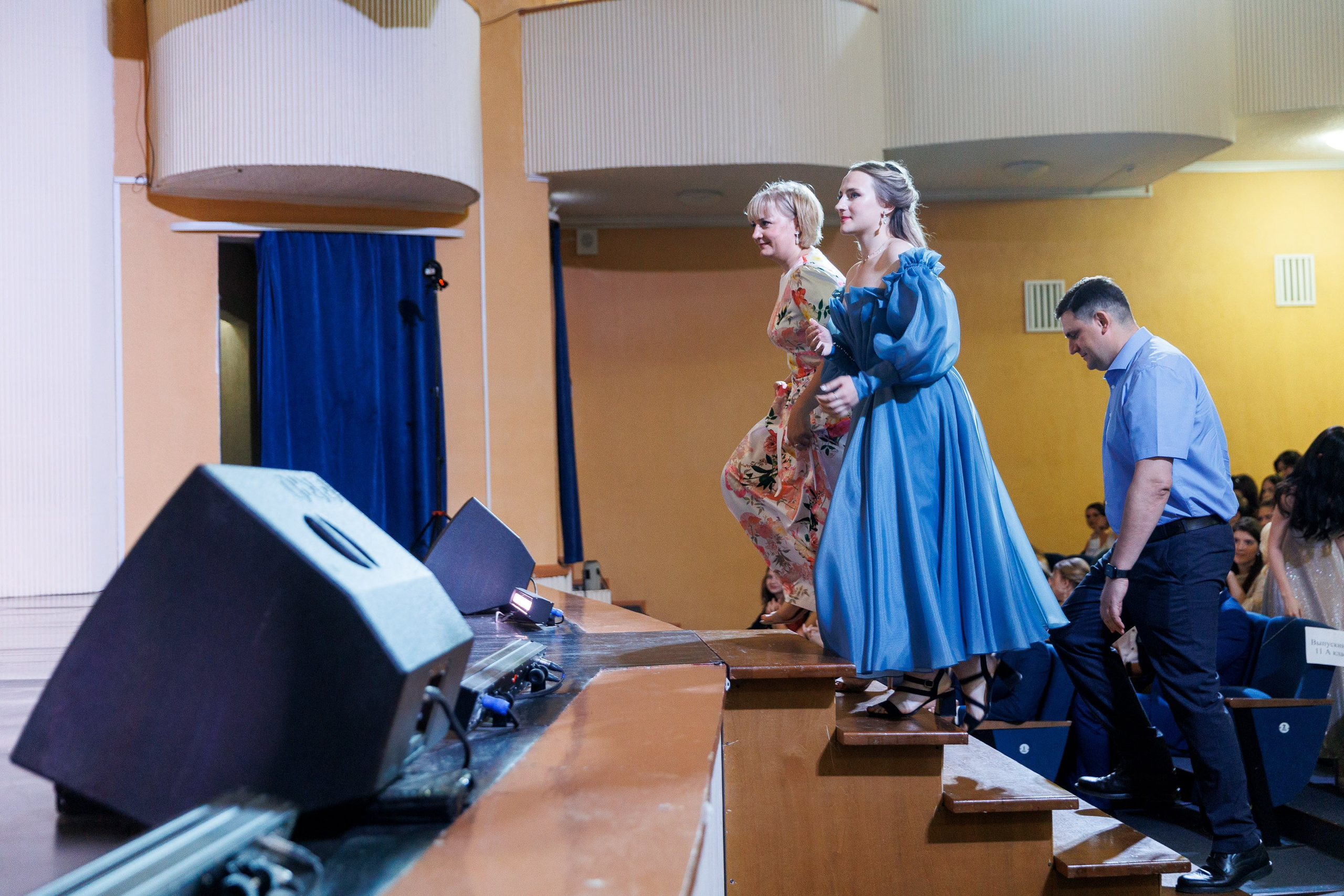 Выпускной — 2023 г. Фотограф Шейдаев Эмин г. Волгоград