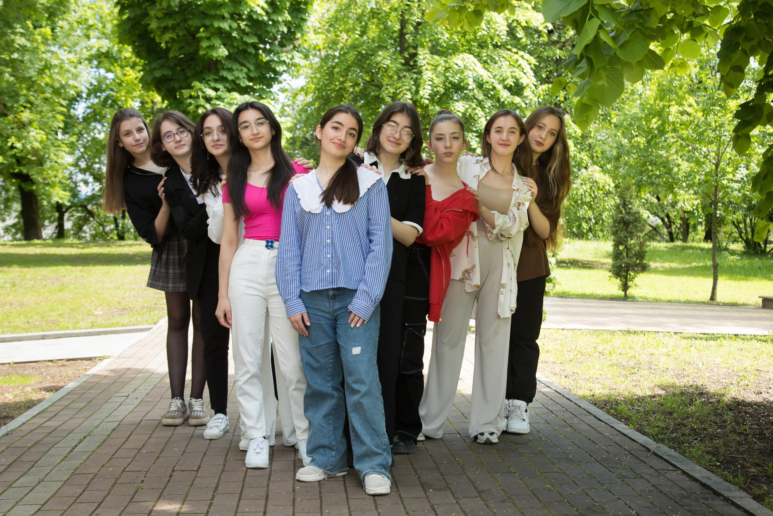 9  и 11 классы. Школьный фотограф в г. Нальчик Галимат Абитова