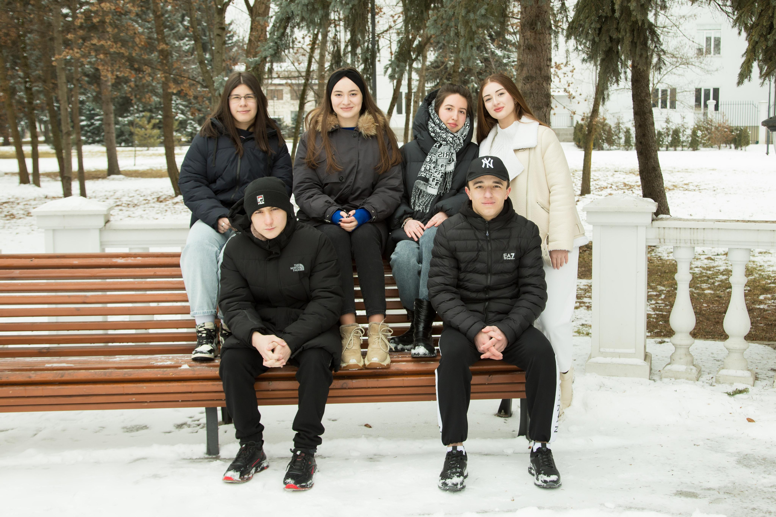 9  и 11 классы. Школьный фотограф в г. Нальчик Галимат Абитова