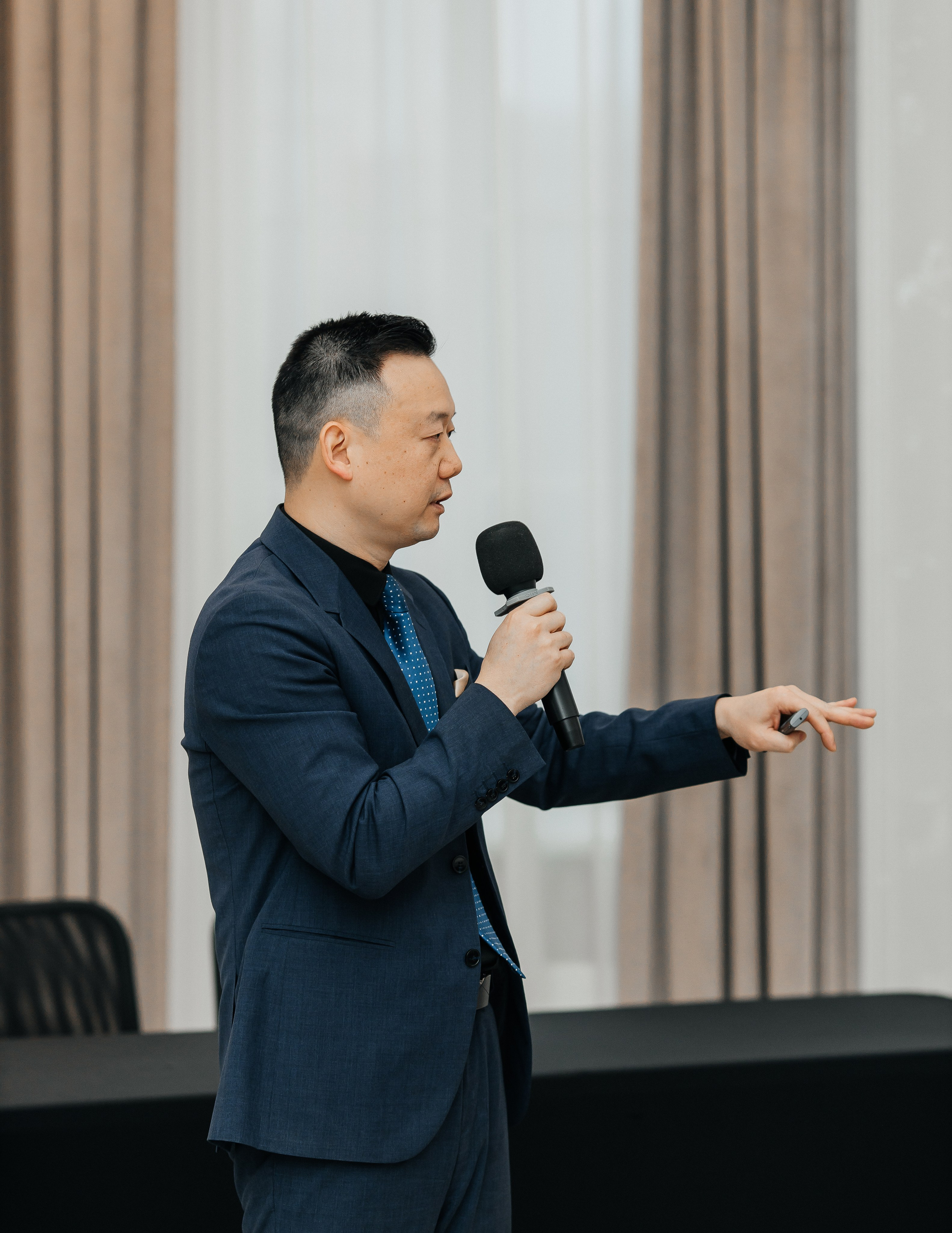 Бизнес — встреча с предпринимателями Китая. Фотограф Екатеринбург Марина Поздеева