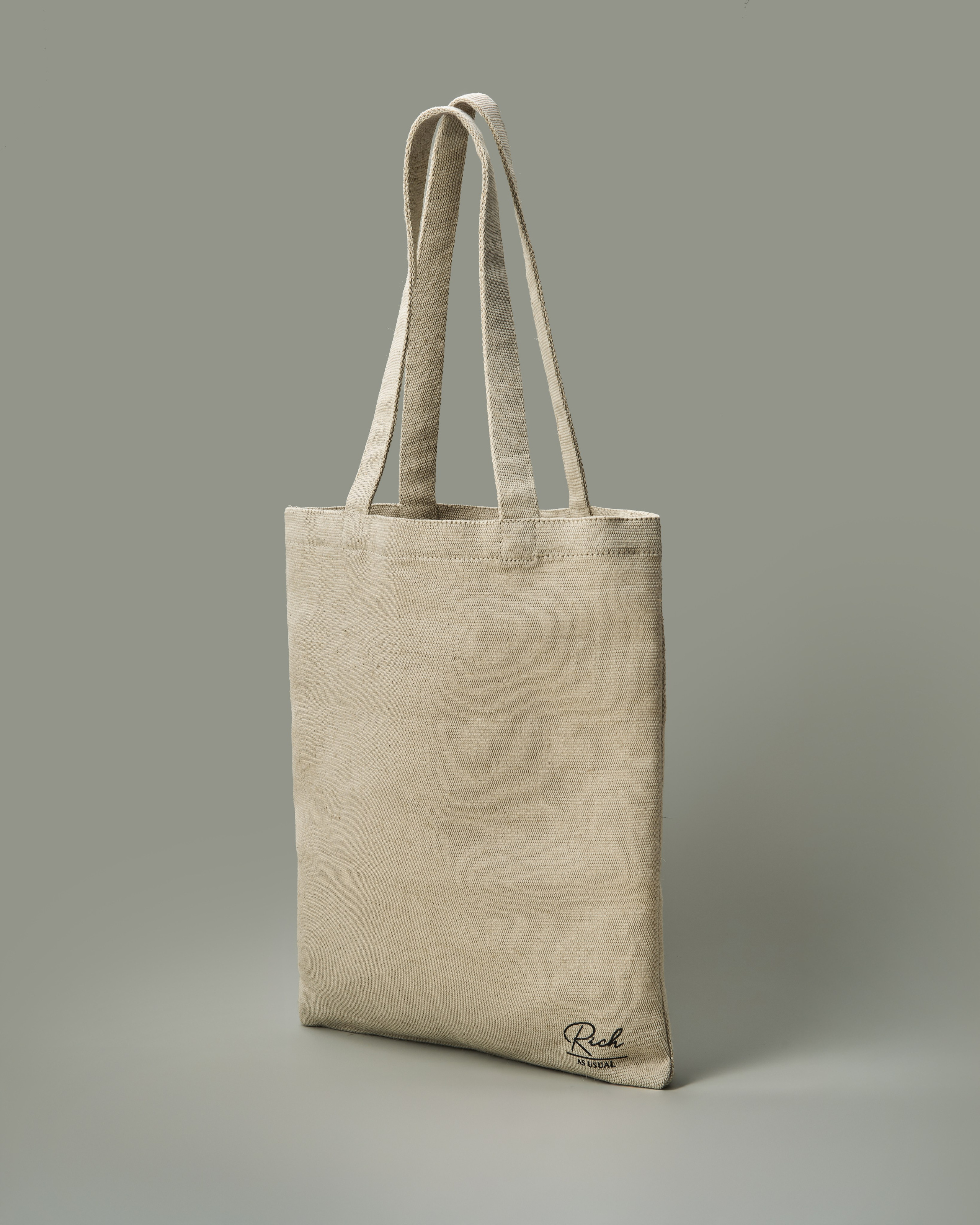 Rich as Usual. Фотограф для маркетплейсов в Москве Озерова Кристина