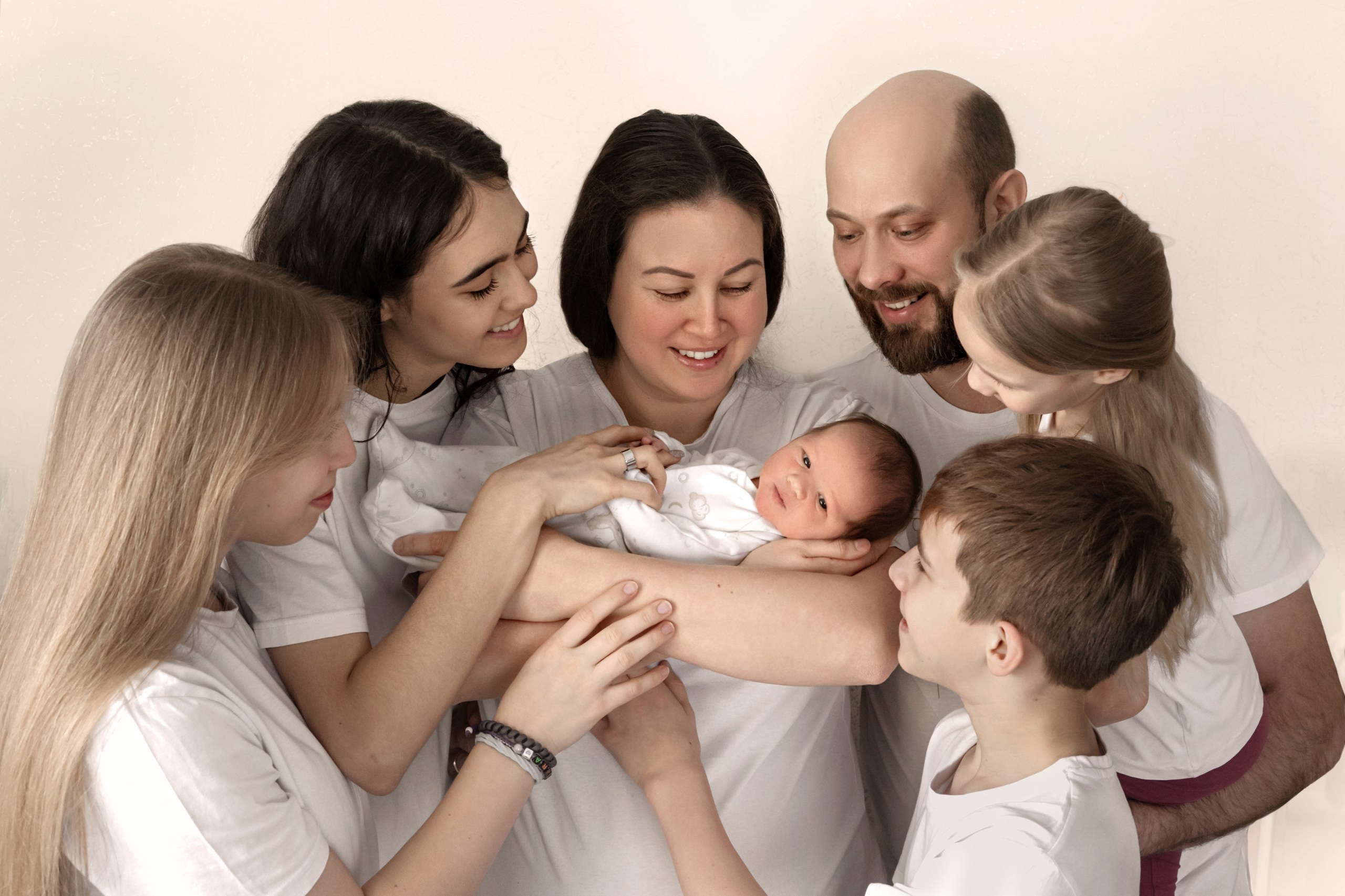 Фото с родителями. Мила Посвит Фотограф новорожденных в Тобольске