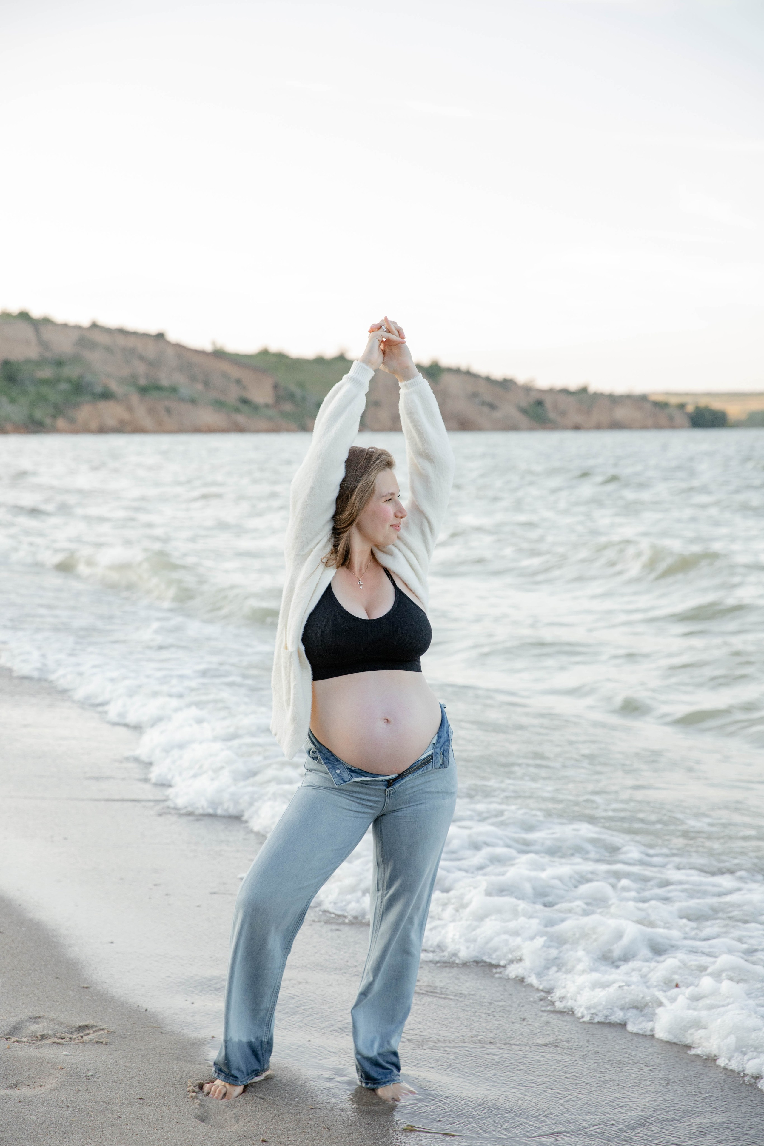 Фотосессия беременности на море. Свадебный фотограф Бакрымова Валентина