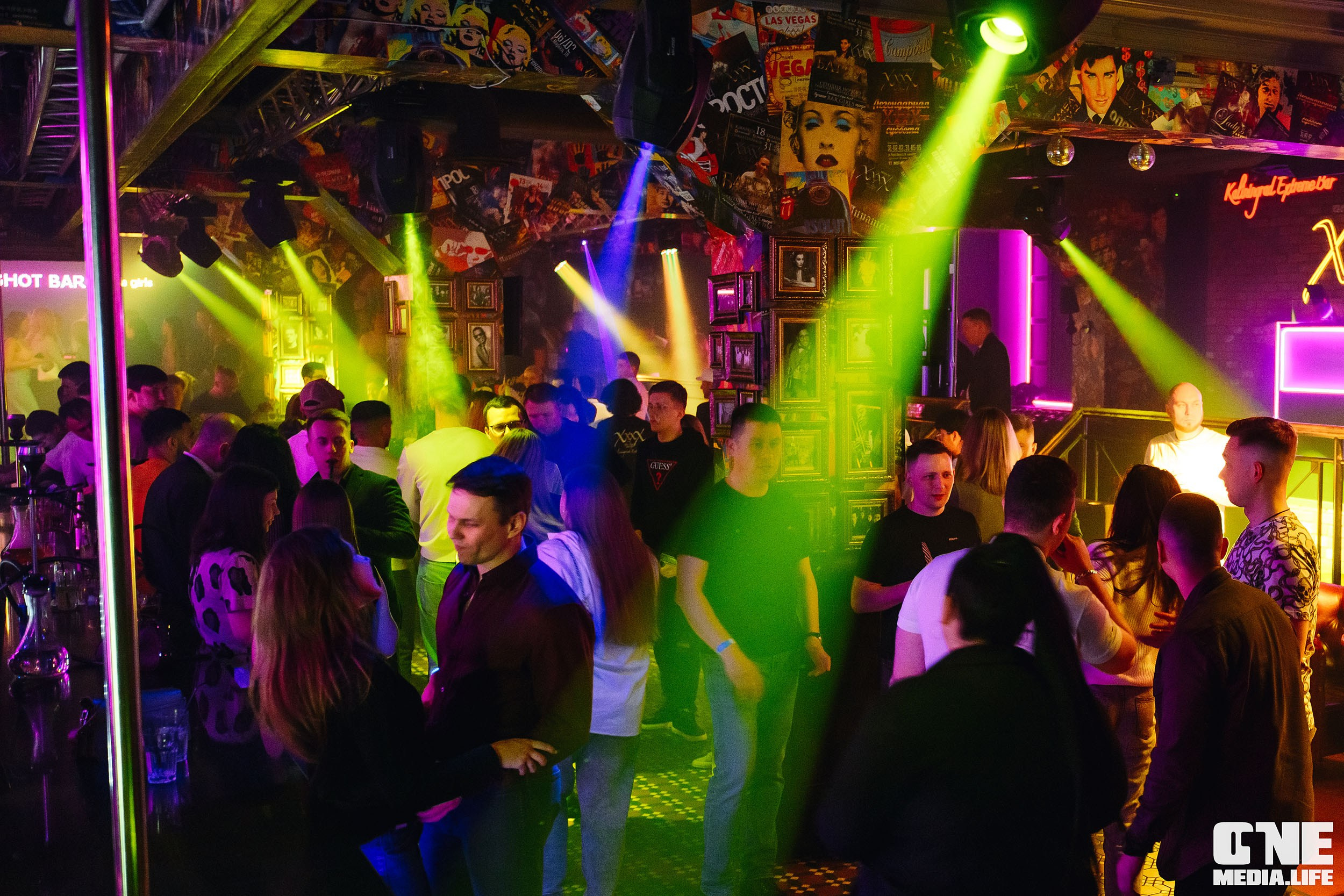 Фоторепортаж с субботней вечеринки в XxxX. One Media Life: фоторепортажи, фотоотчеты с мероприятий и заведений