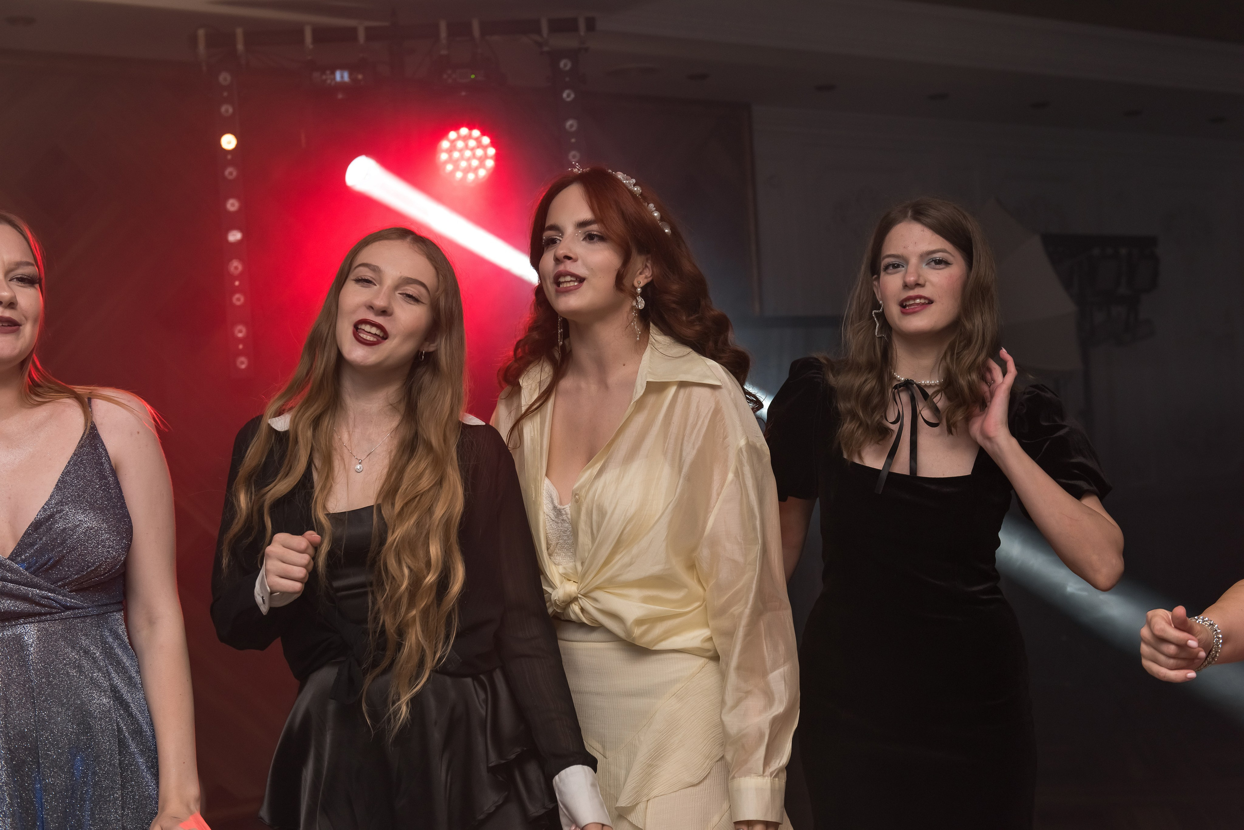 Выпускной 11 класс Брудершафт. Фотограф Саратов Юлия Петрова