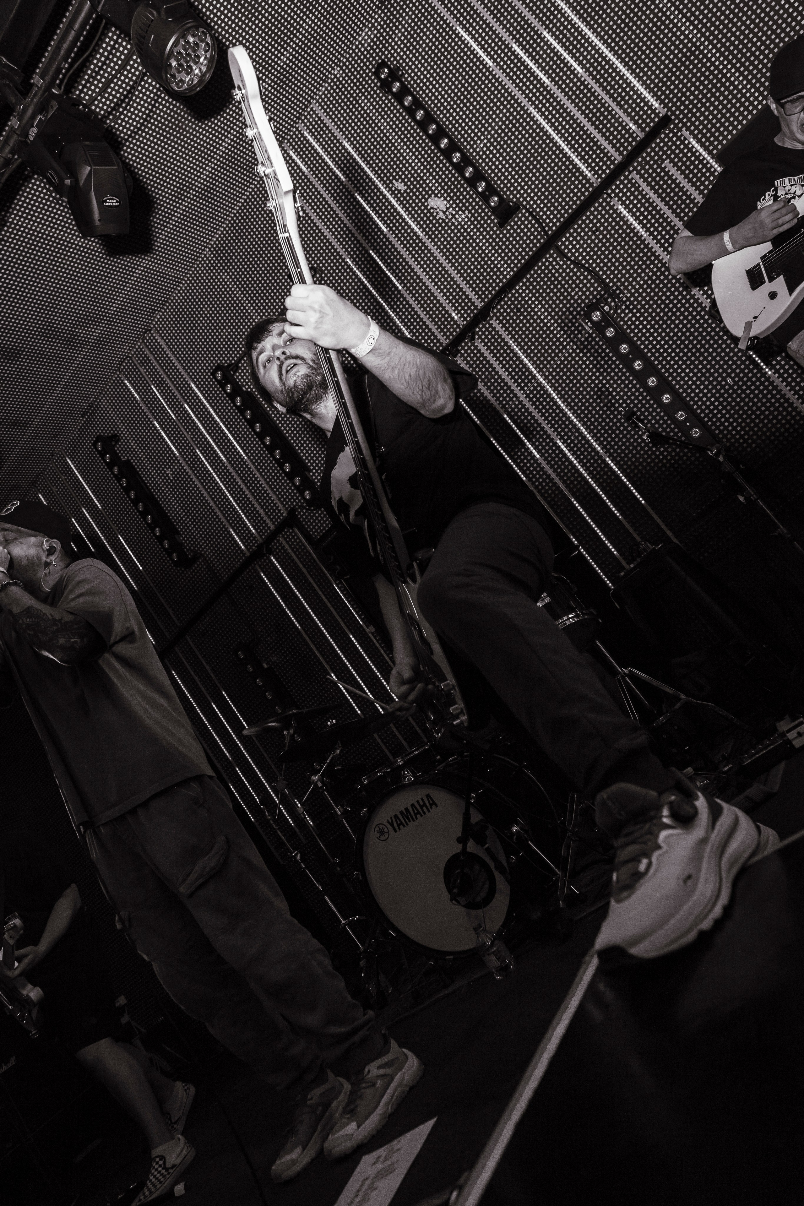 Рок-концерт. Reborn.19.09.25. Профессиональное фото в Казани: от идеи до результата. Фотограф Яна Мур