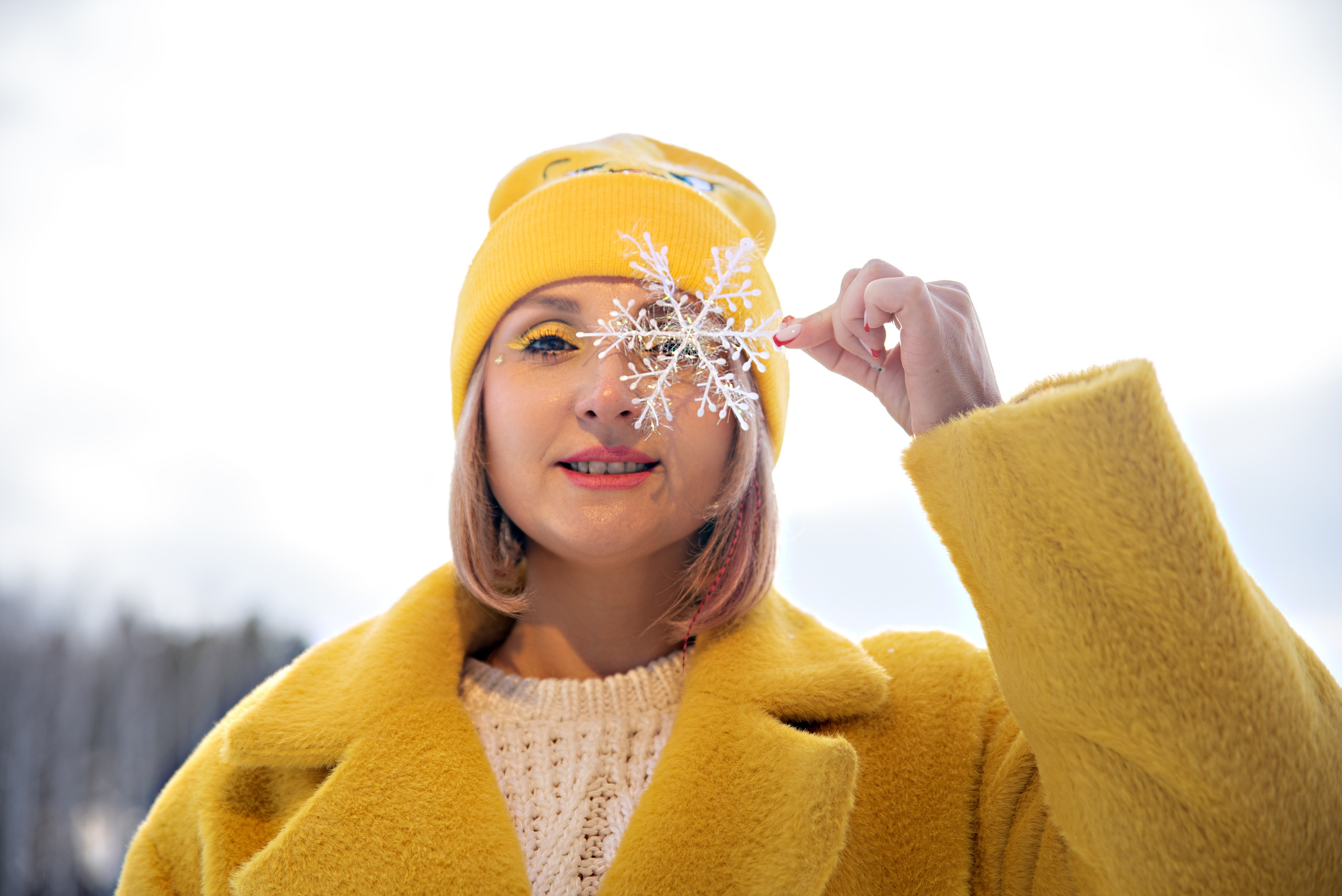 Индивидуальна и портретная фотосессия для Евгении, прогулка в зимнем лесу санатория Дальняя Дача. Семейный и портретный фотограф Кыштым Челябинск Марина Шигапова