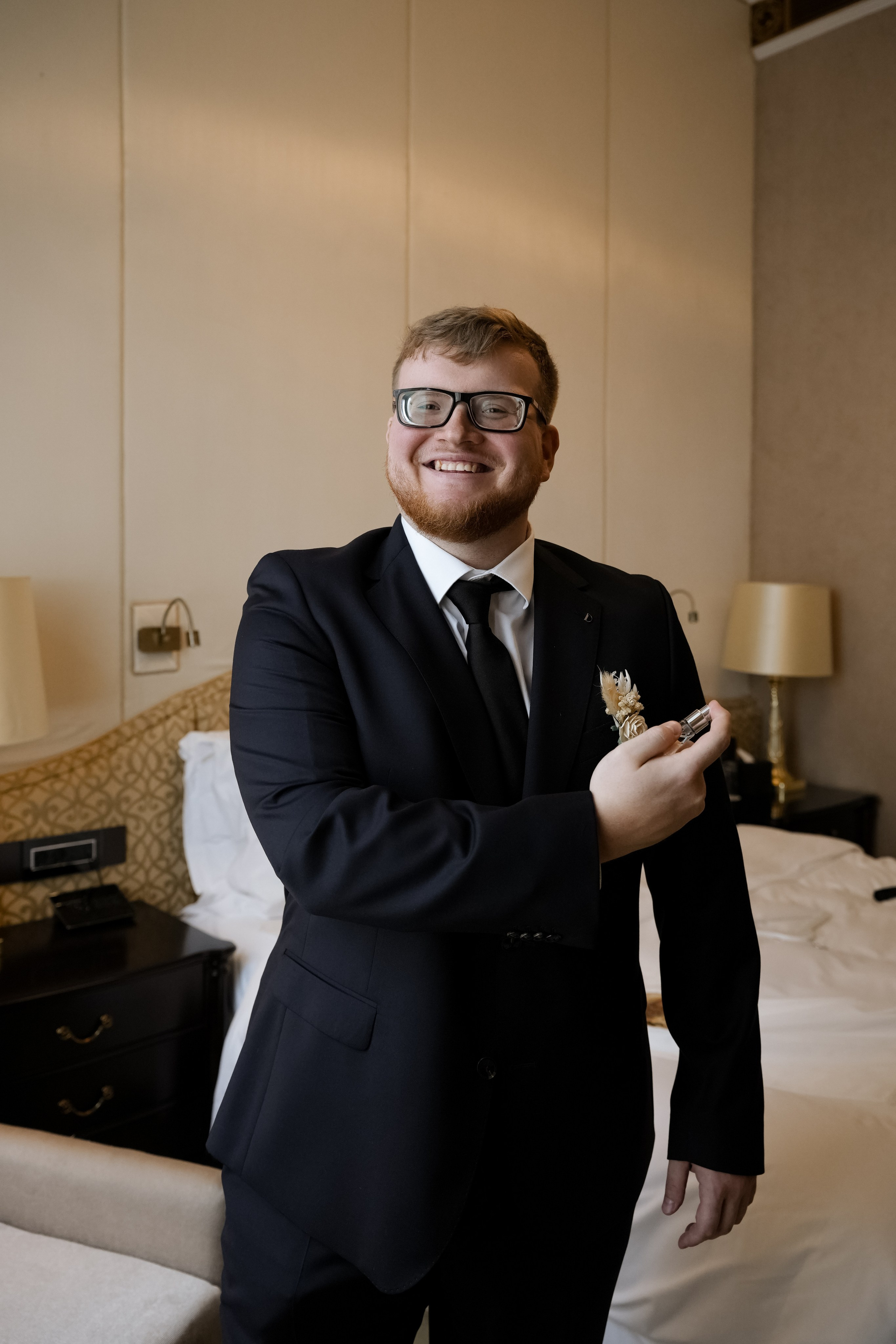 Свадебная Фотосессия утра невесты и жениха в отеле St.Regis и прогулка в усадьбе Царицыно