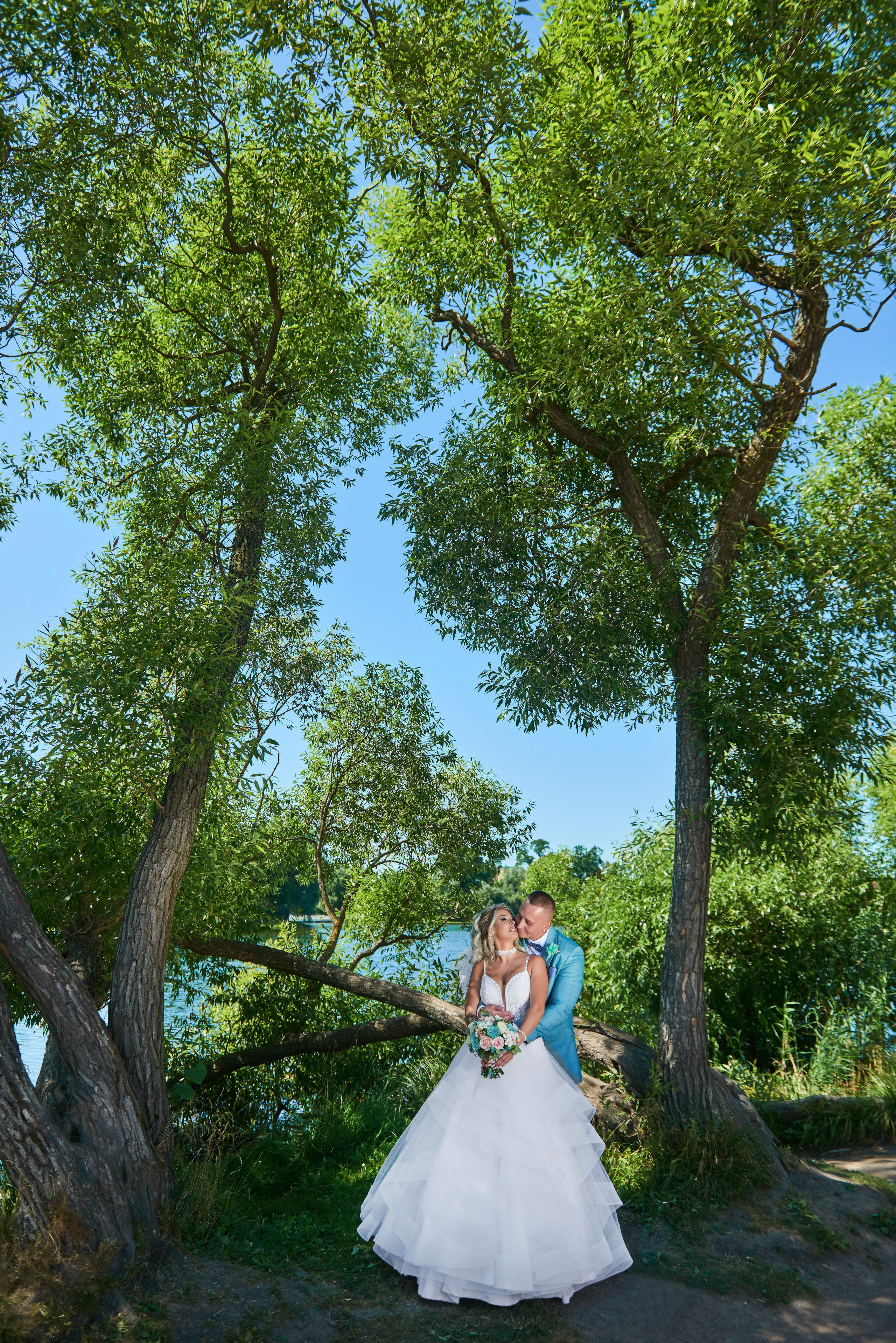 Свадебная прогулка в Петергофе. Портретный, семейный и свадебный фотограф в Санкт-Петербурге и в Пушкине Ширяев Денис