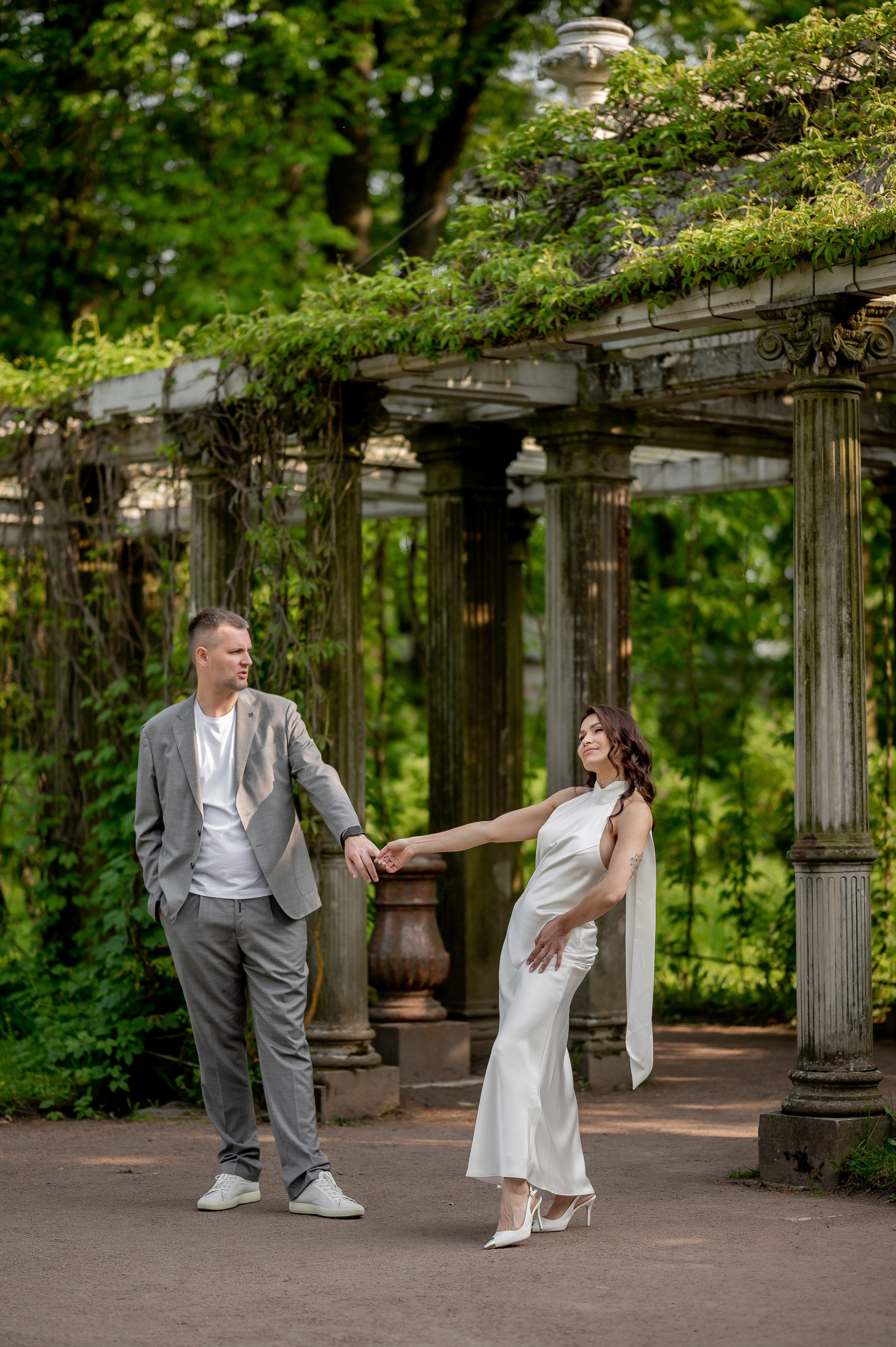 Алина и Алексей (прогулка на кабриолете, Академия Художеств, Екатерининский парк в Пушкине). Портретный, семейный и свадебный фотограф в Санкт-Петербурге и в Пушкине Ширяев Денис