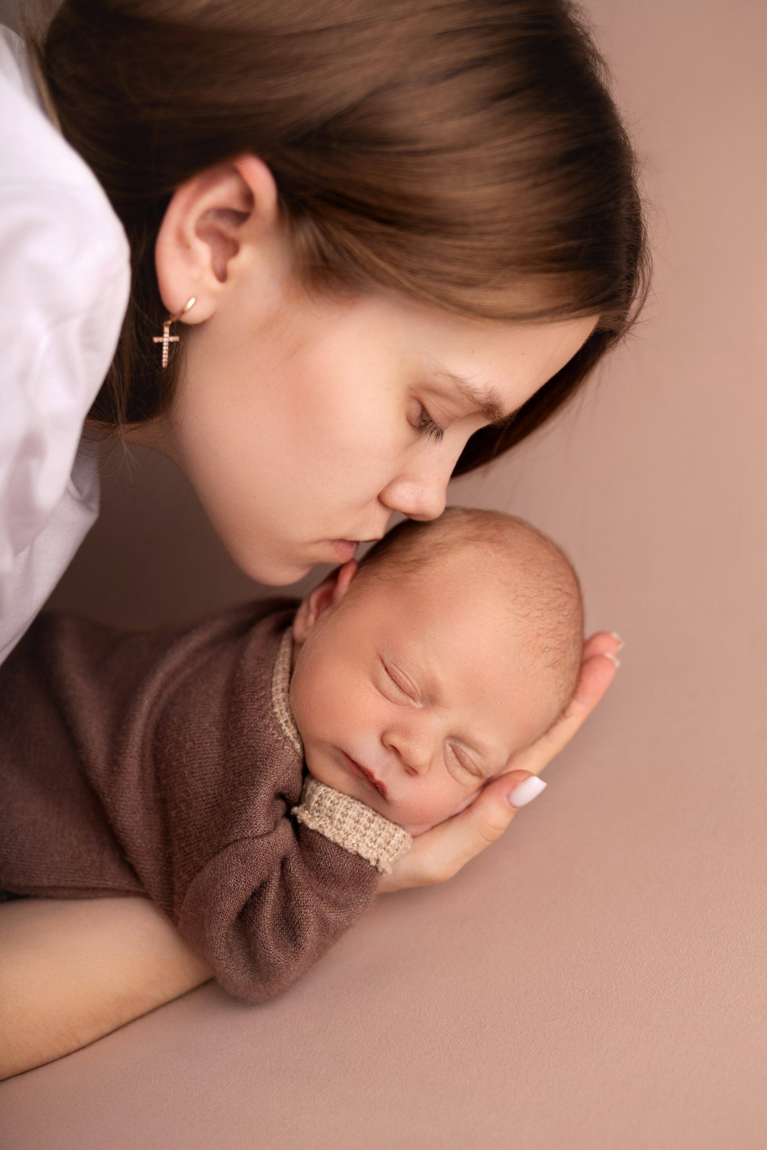 Классическая фотосессия малыша. Фотограф новорожденных малышей в Омске и Омской области Эльвира Камаева