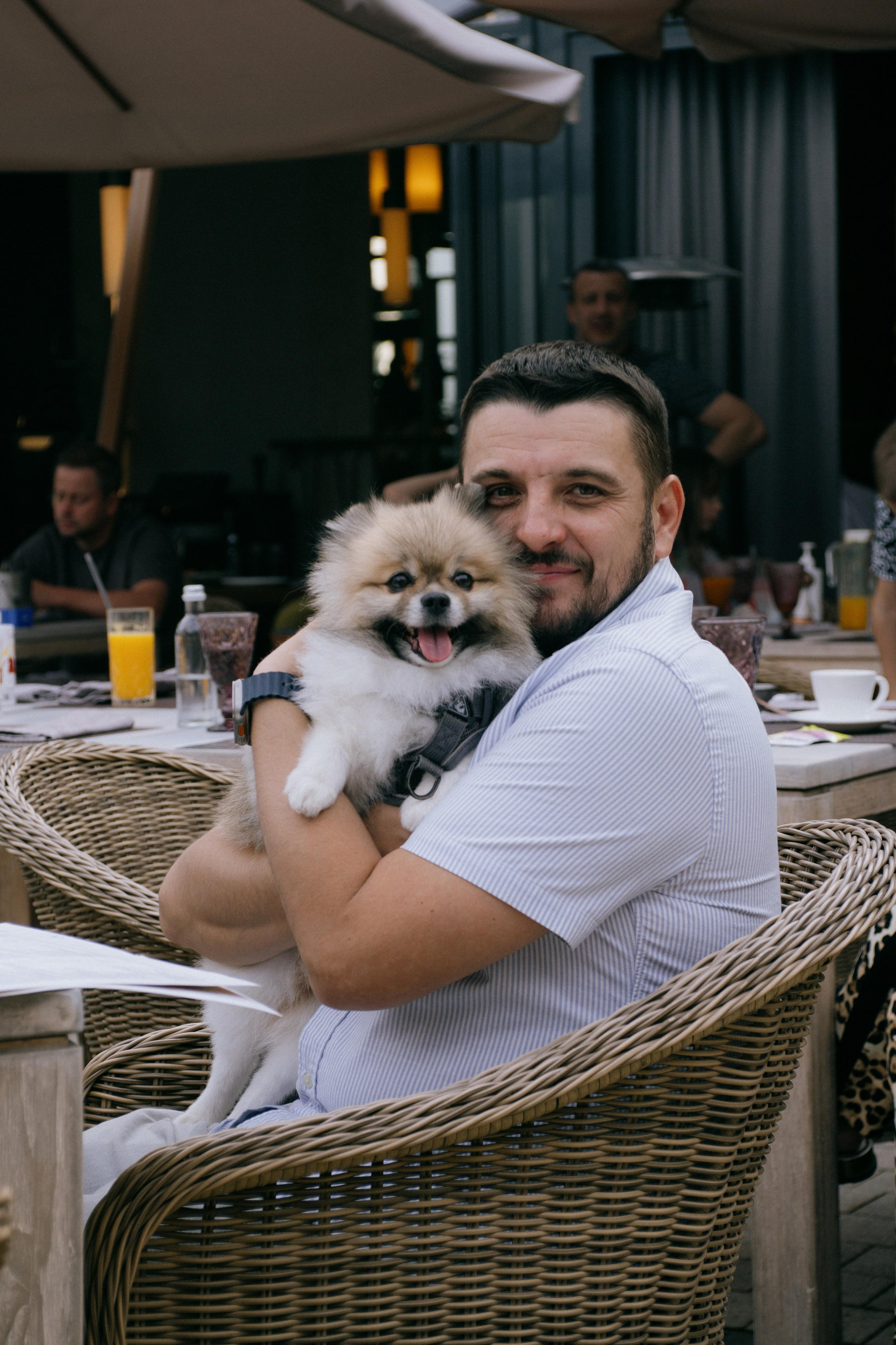 OK Mag SUMMER FEST 2025. Бэкстейдж и репортажный фотограф в Москве Артем Онацко