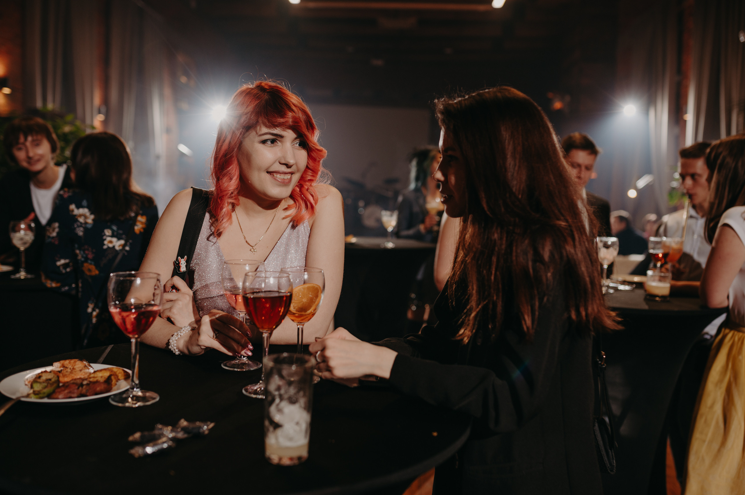 Вечеринка 13.11.21. Фотограф в Москве Илья Максимов