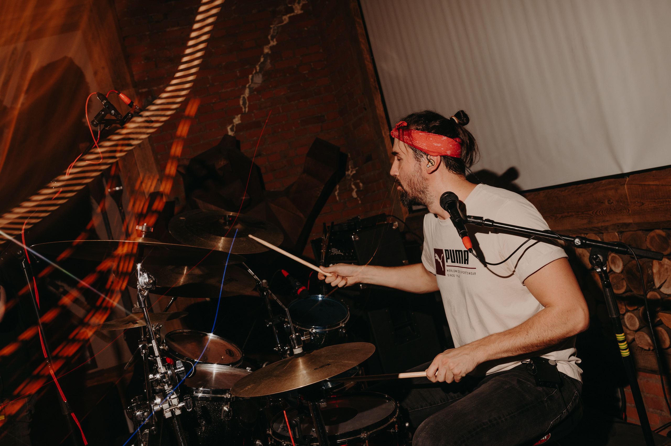 Вечеринка 13.11.21. Фотограф в Москве Илья Максимов