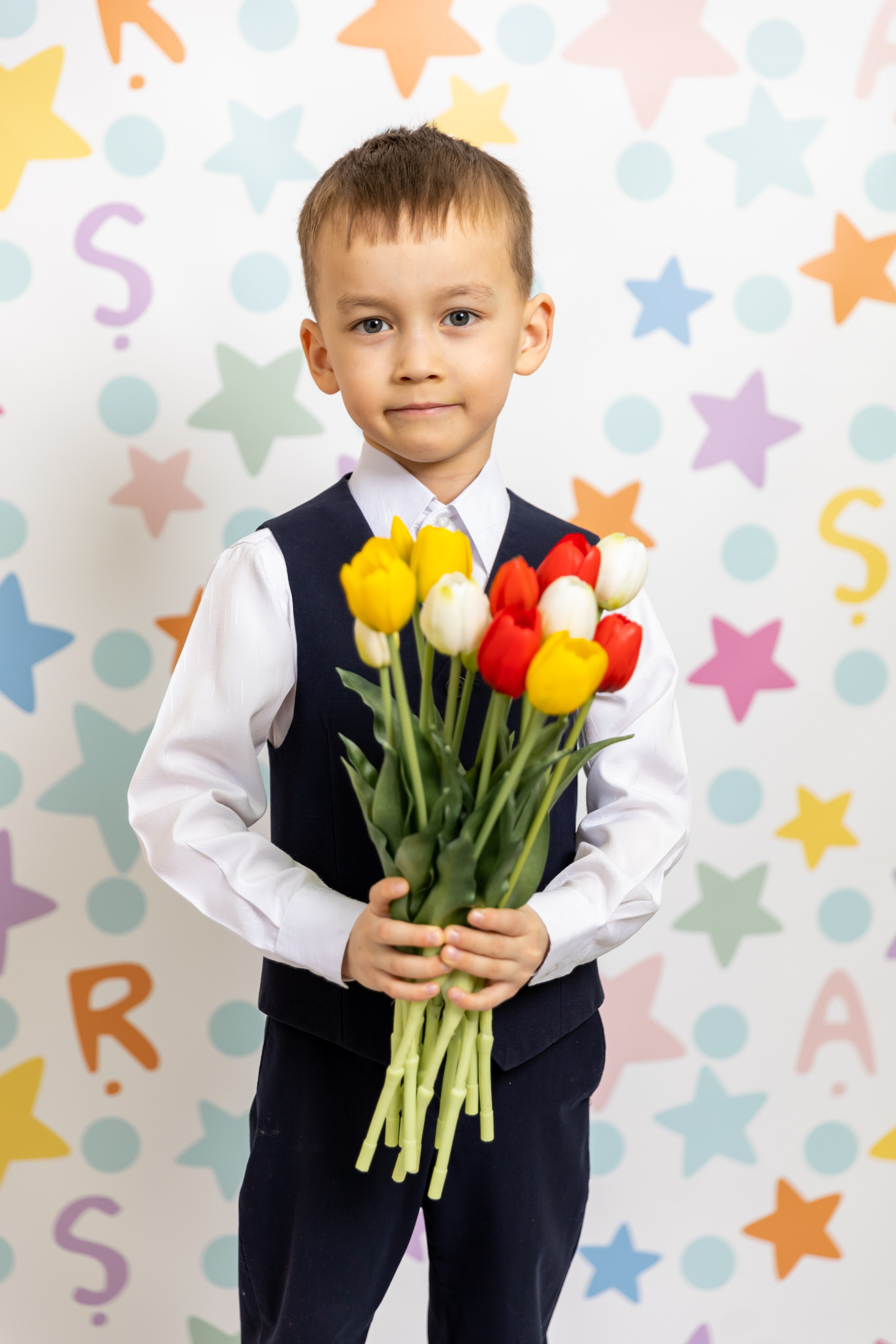 Примеры фото ДЕТСКИЙ САД. Фотограф Радужный ХМАО, Школьный фотограф, семейный фотограф, выпускной альбом