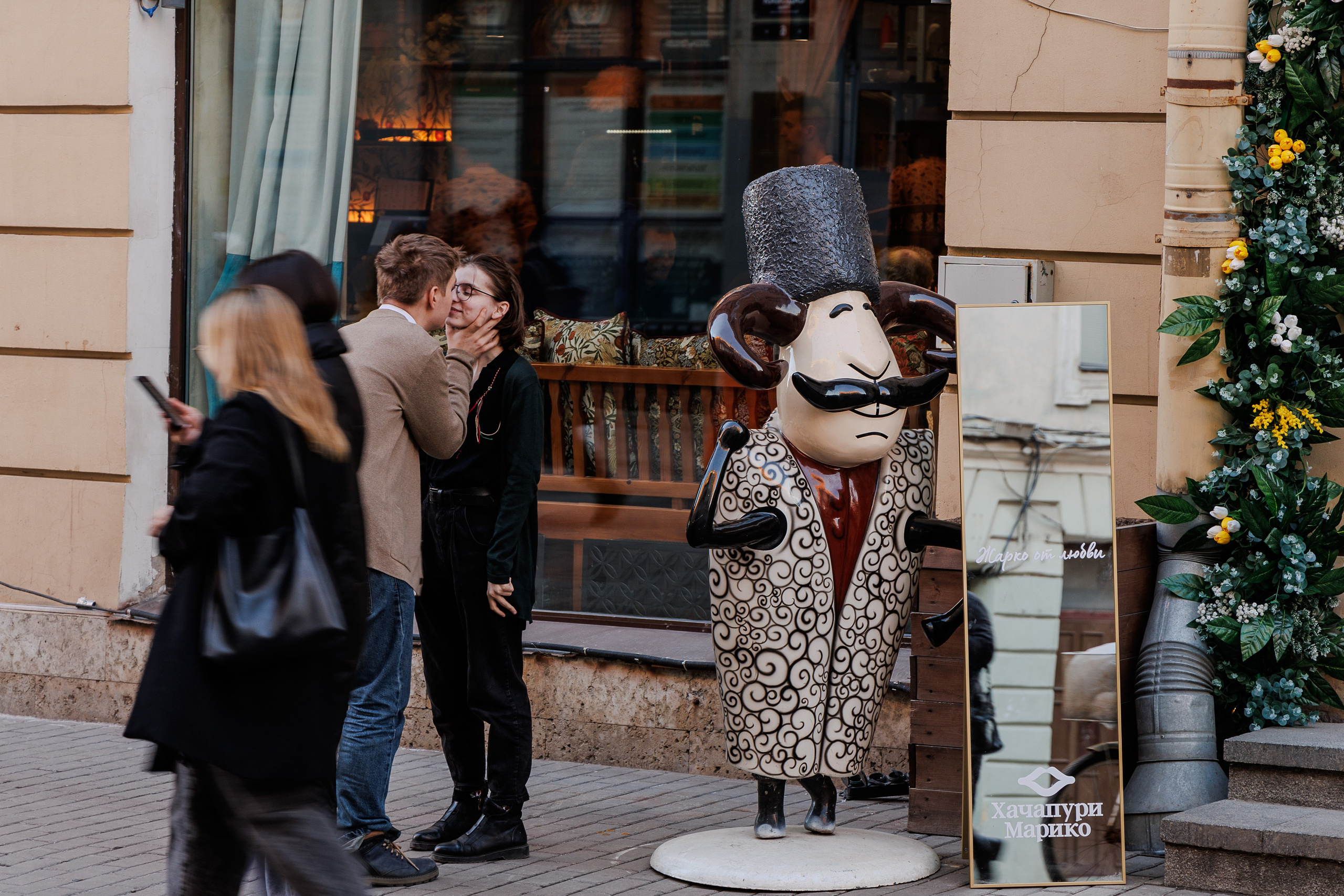 Город между строк / Санкт — Петербург. Фотограф Алёна Нильссон