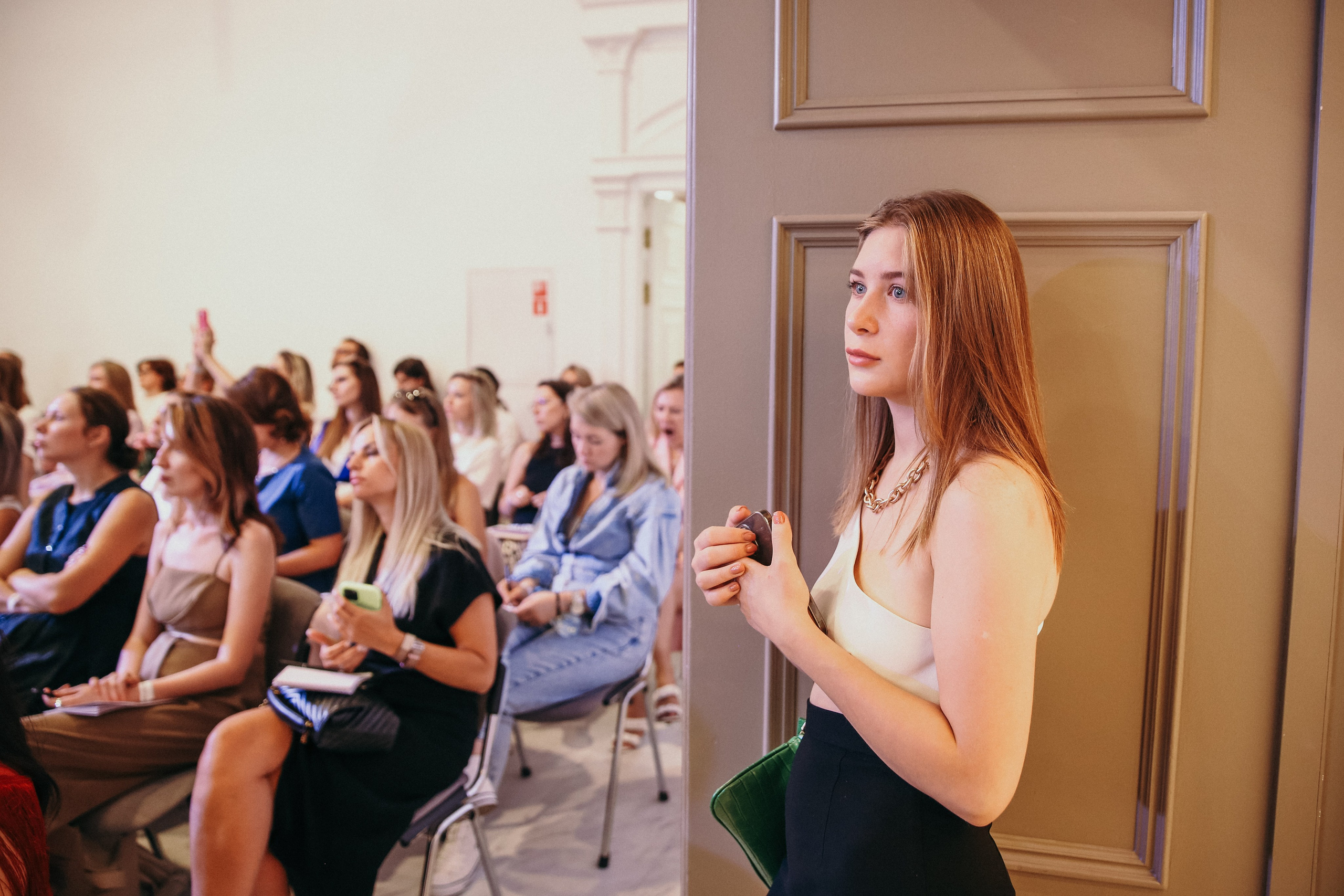 Тренинг Евгении Павловской. Фотограф и видеограф Анна Домашенко