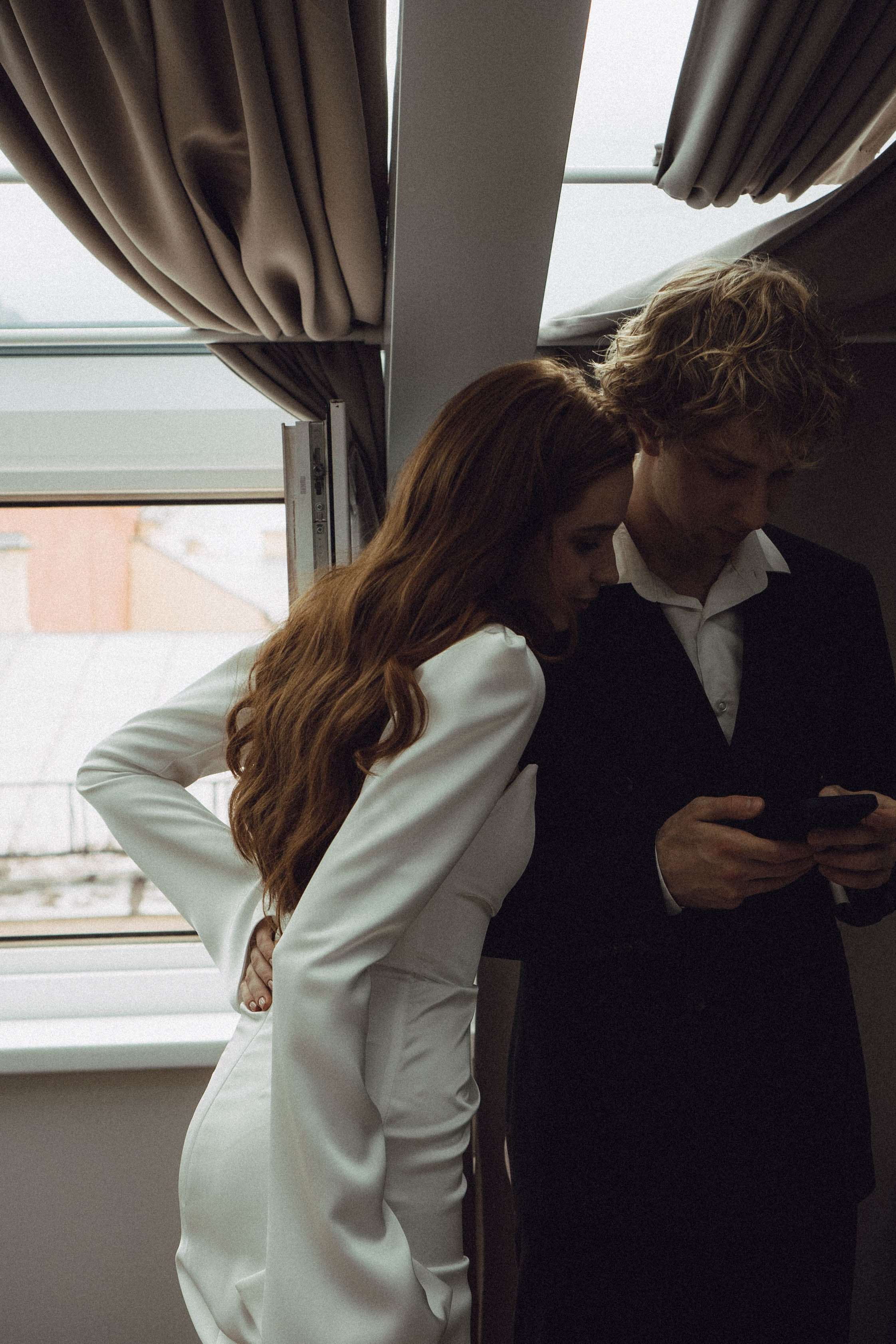 СВАДЕБНАЯ СЬЕМКА В ОТЕЛЕ. СБОРЫ ЖЕНИХА И НЕВЕСТЫ И ТАКЖЕ ТОР И ПОДГОТОВКА К ПРОГУЛКЕ. Профессиональный фотограф, Санкт-Петербург — Виктория Богомолова