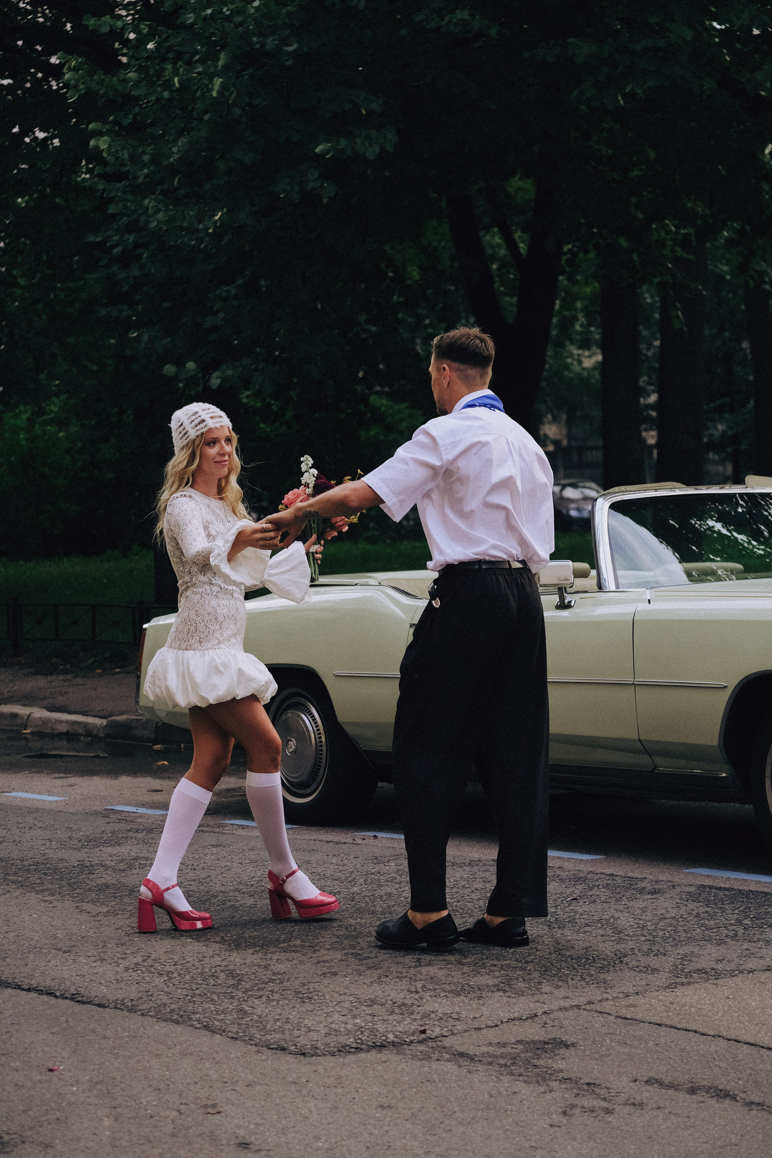 СВАДЕБНАЯ СЬЕМКА С КАБРИОЛЕТОМ В САНТК-ПЕТЕРБУРГЕ НА ПЕТРОГРАДКЕ В ОТЕЛЕ ПАНОРАМИКА. Профессиональный фотограф, Санкт-Петербург — Виктория Богомолова