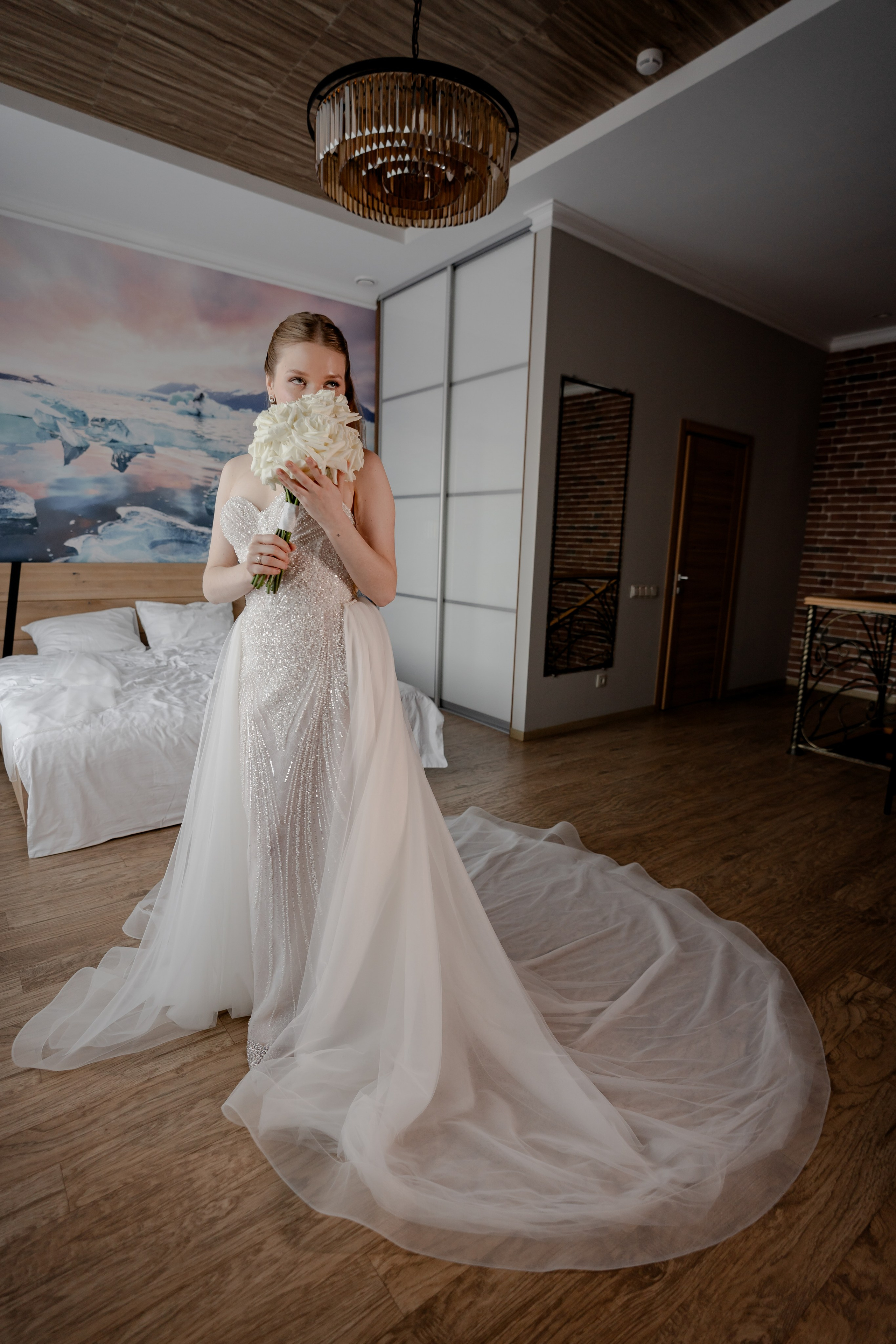 СВАДЕБНАЯ СЬЕМКА СБОРОВ В ОТЕЛЕ И ВЫЕЗД НА ЦЕРЕМОНИЮ (СНЯТО В СИБИРЕ В НИЖНЕВАРТОВСКЕ)М. Профессиональный фотограф, Санкт-Петербург — Виктория Богомолова