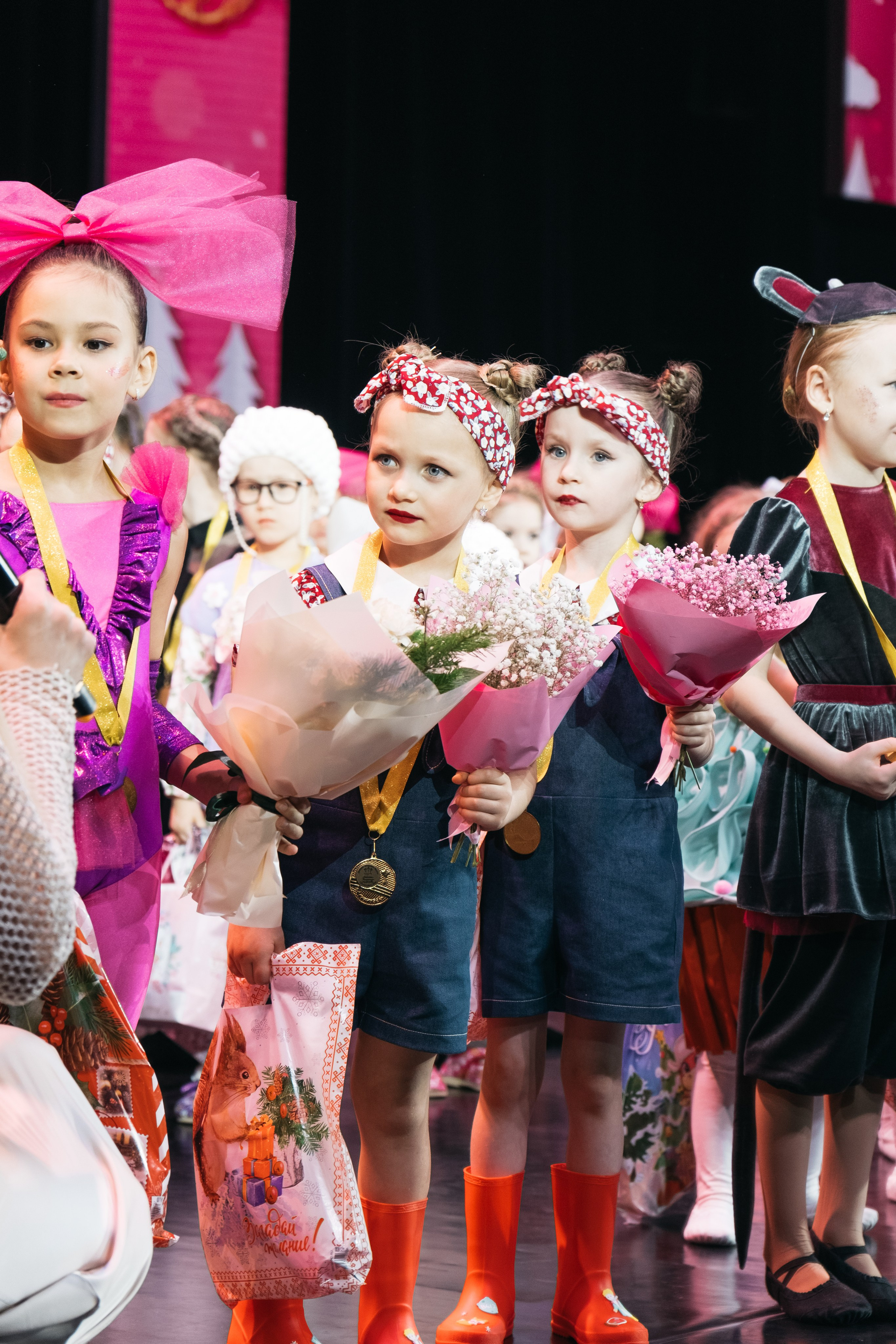 СурГУ 23.12.23. Репортажный и свадебный фотограф в Сургуте