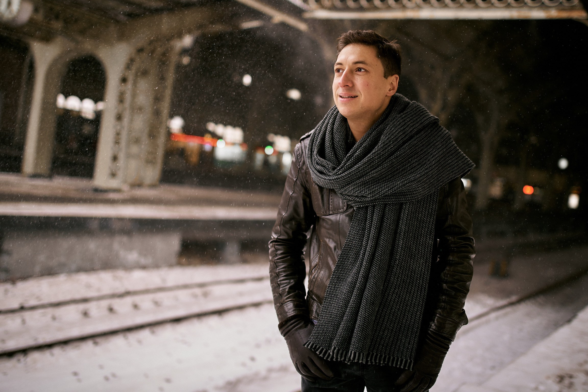 Витебский вокзал Фотограф парней