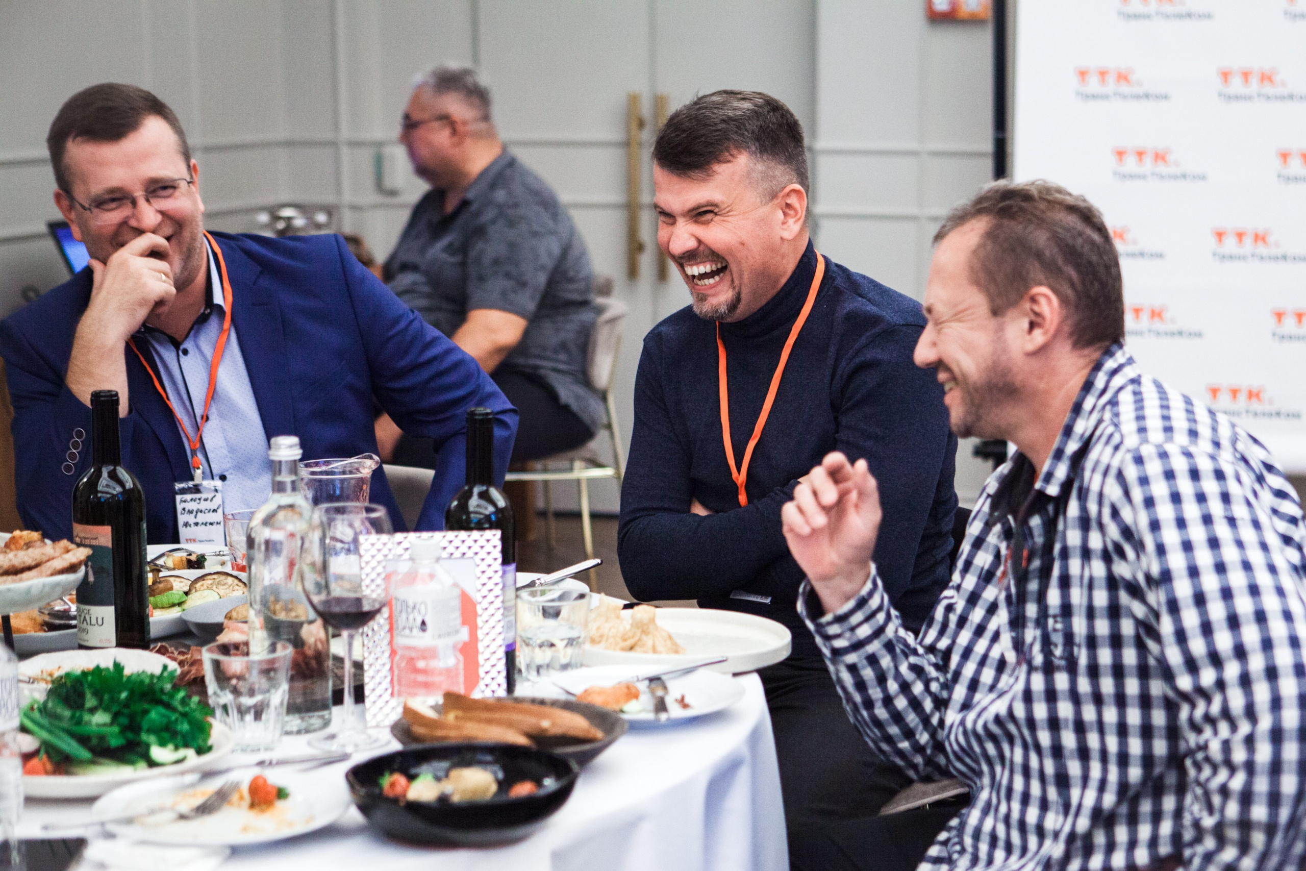 Компании. Violetta Skripka