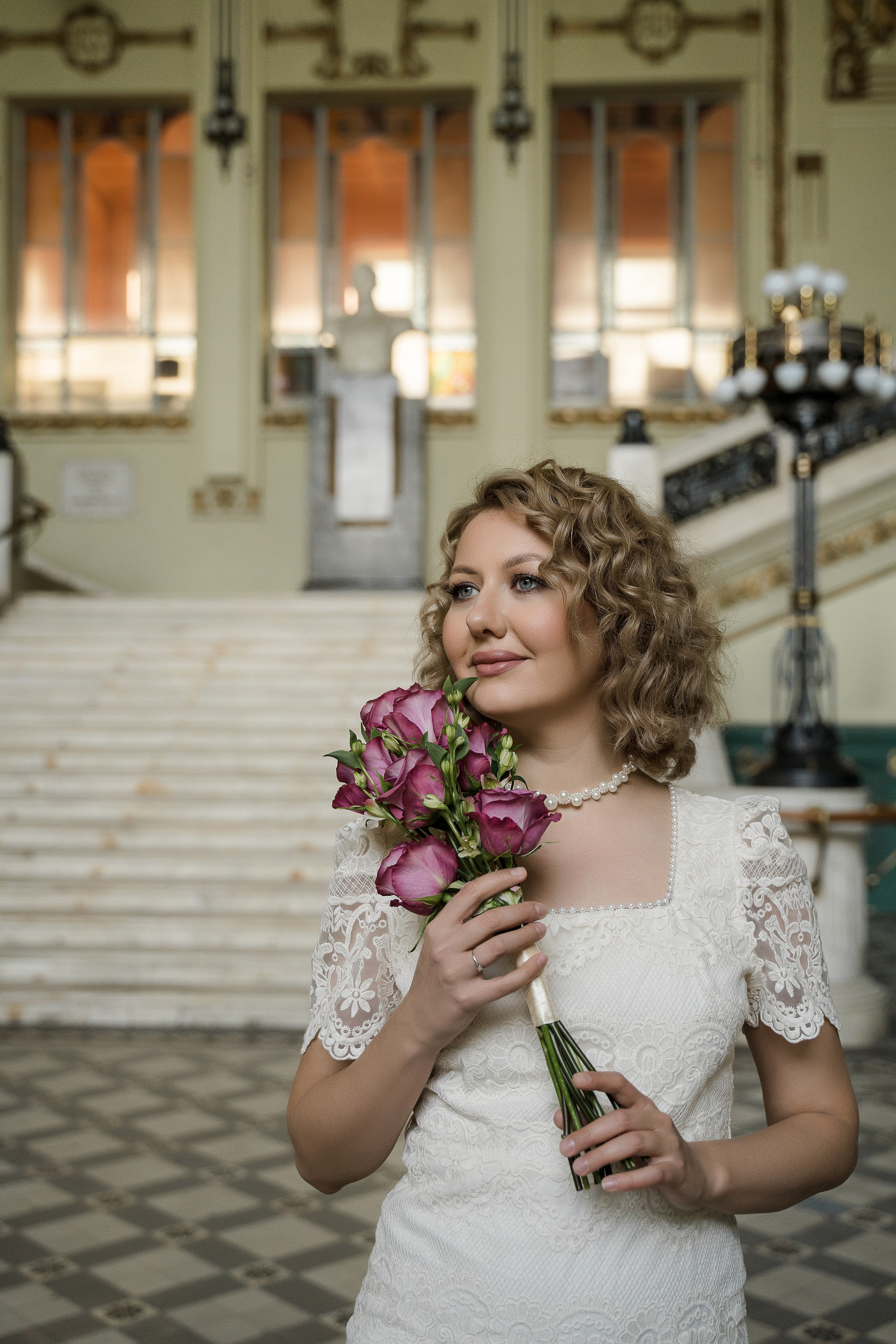 Свадебная фотосессия на Витебском вокзале. Свадебный и семейный фотограф в Пушкине и Санкт-Петербурге Мария Филиппова