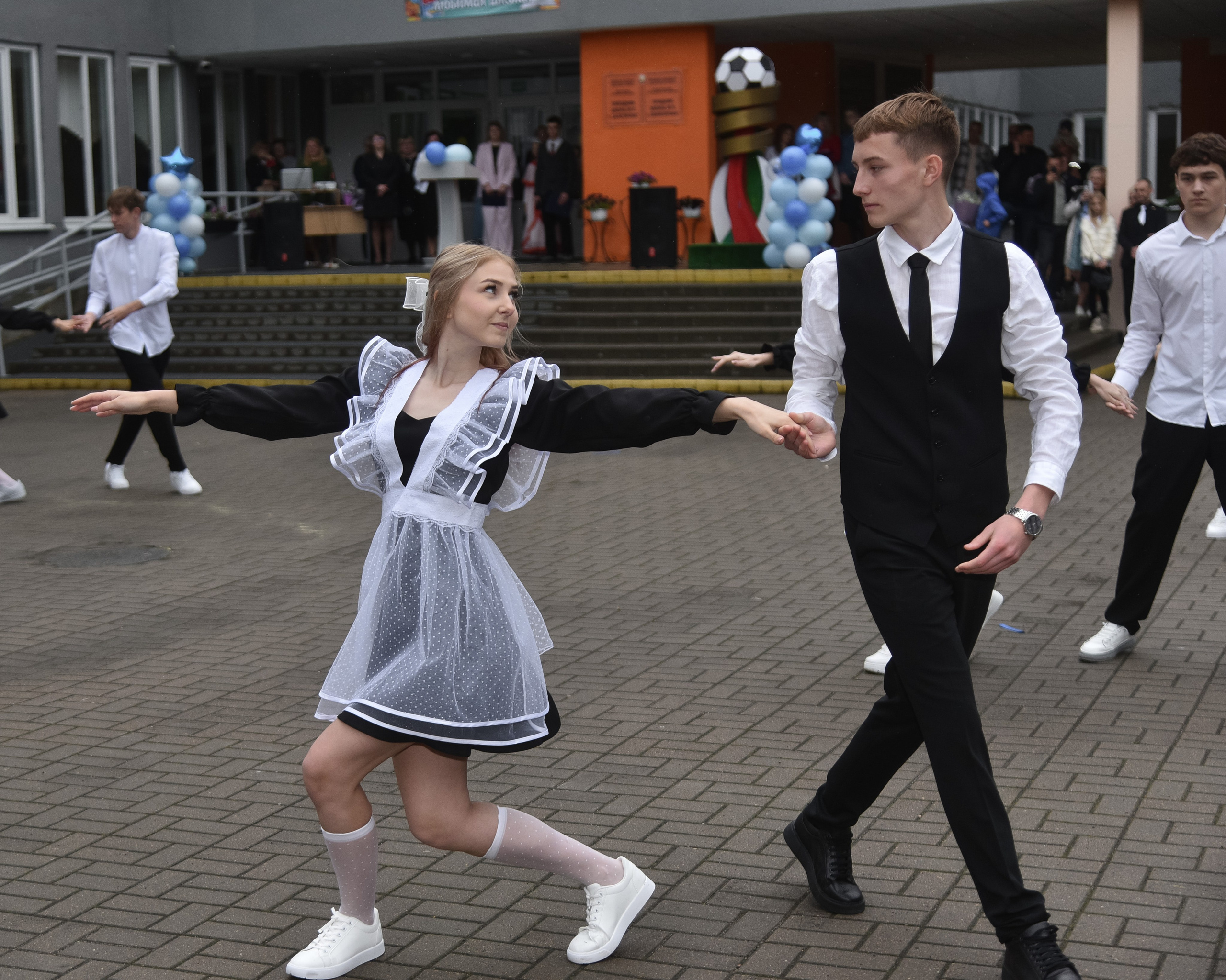 Последний звонок 🔔. Фотограф Олег Юршевич Солигорск Минск