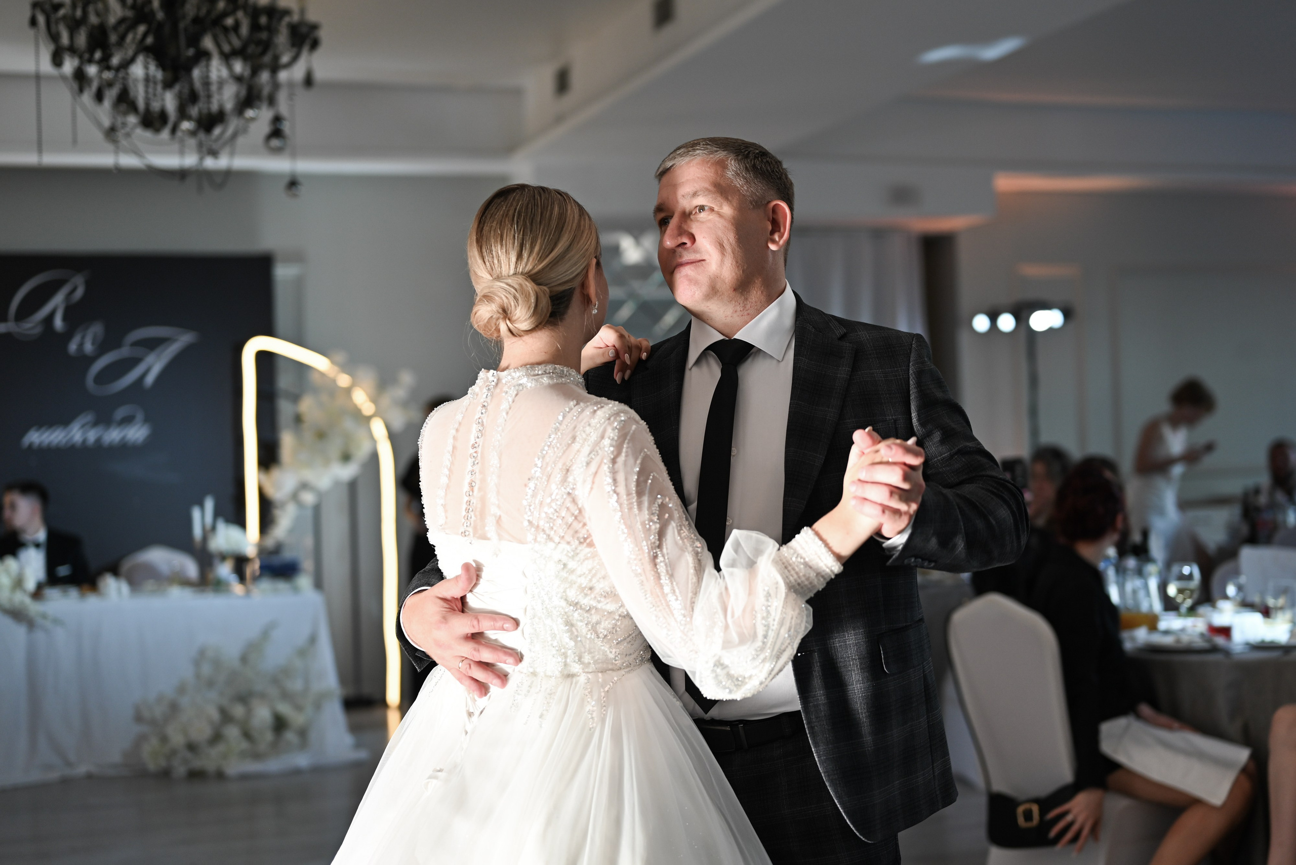 R & A. Свадебный и семейный фотограф в Уфе Александров Максим