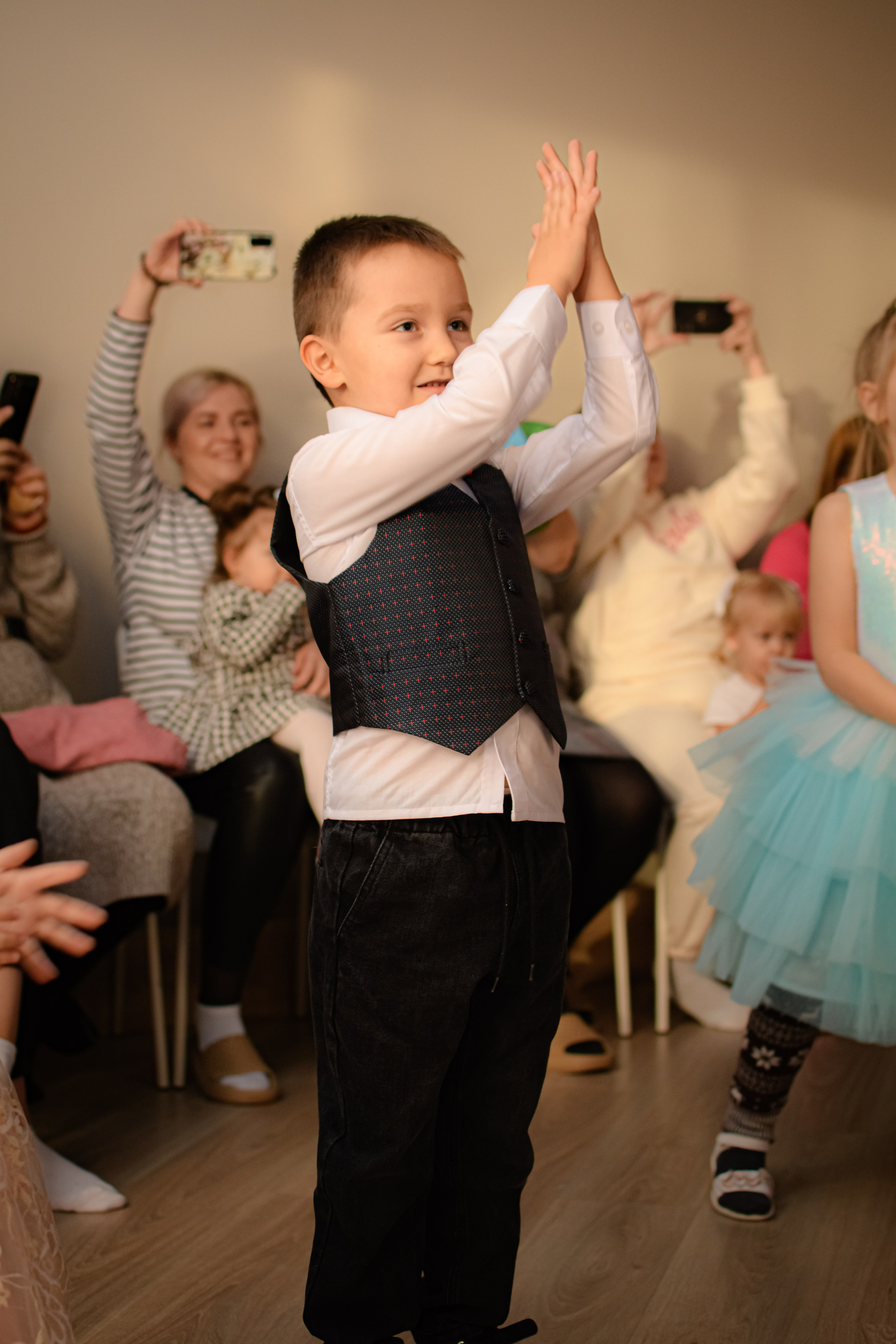 HAPPY NEW YEAR. Photokarish