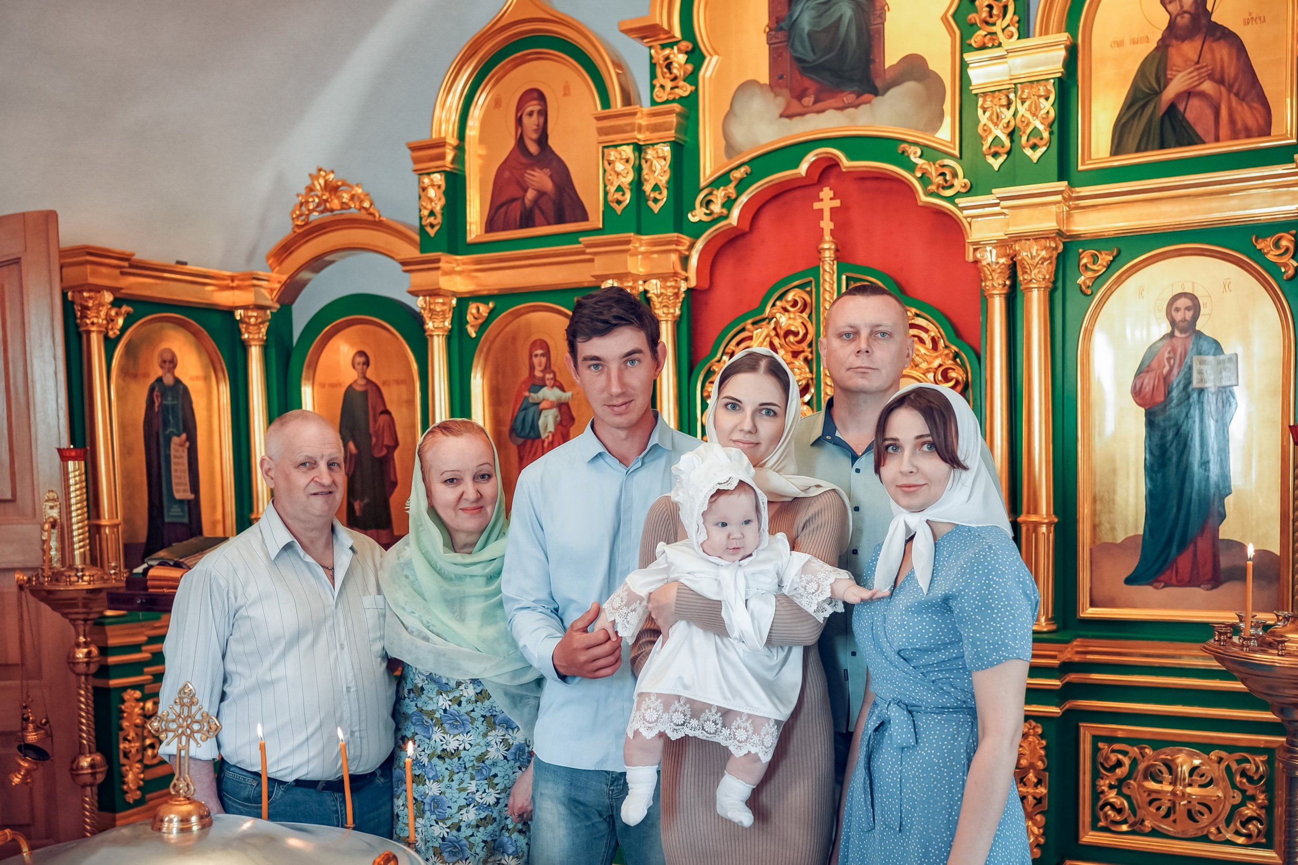 Саввино-Сторожевский монастырь. Крещение. Семейный фотограф и фотограф на таинства в Москве Юлия Калайджян