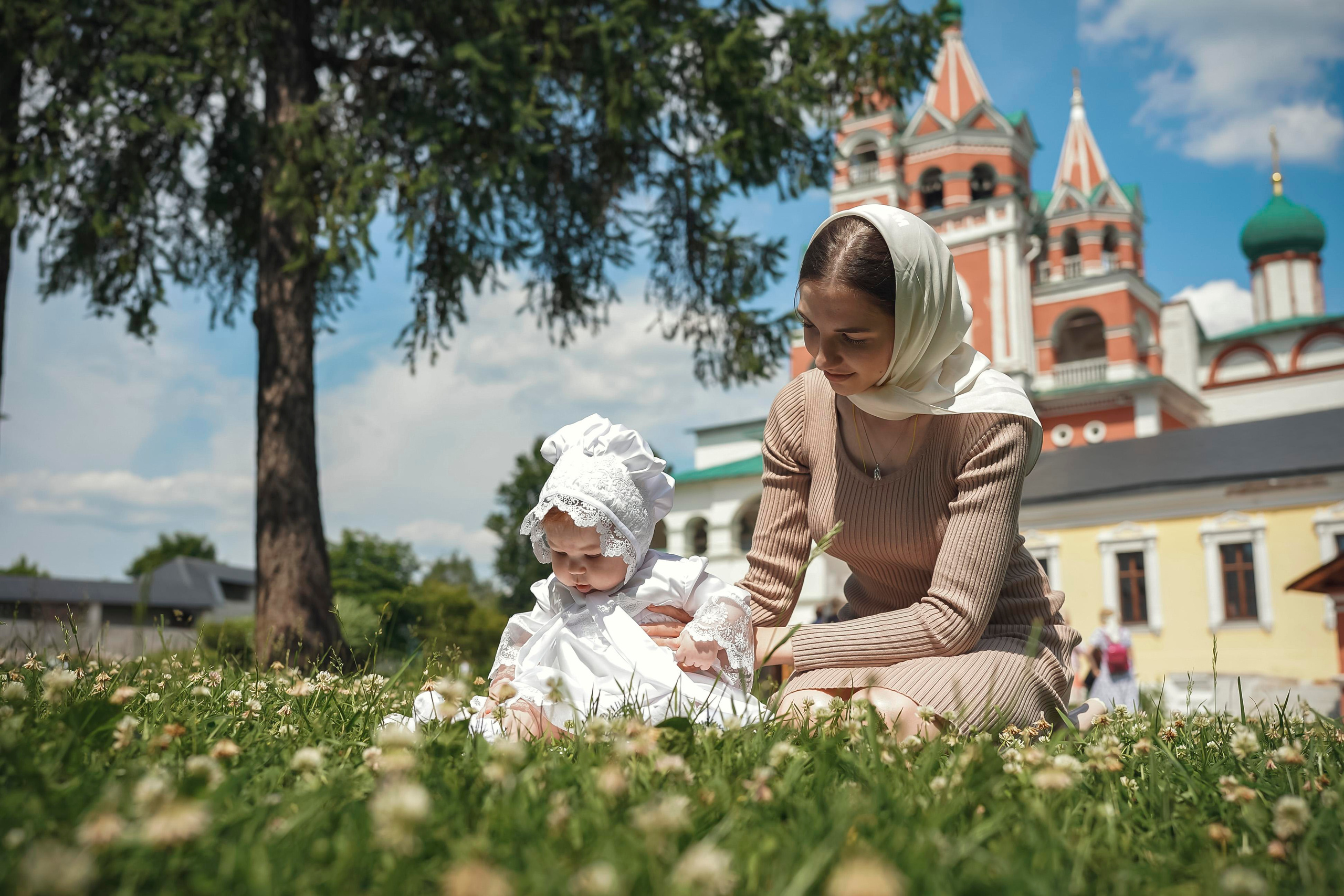 Саввино-Сторожевский монастырь. Крещение. Семейный фотограф и фотограф на таинства в Москве Юлия Калайджян