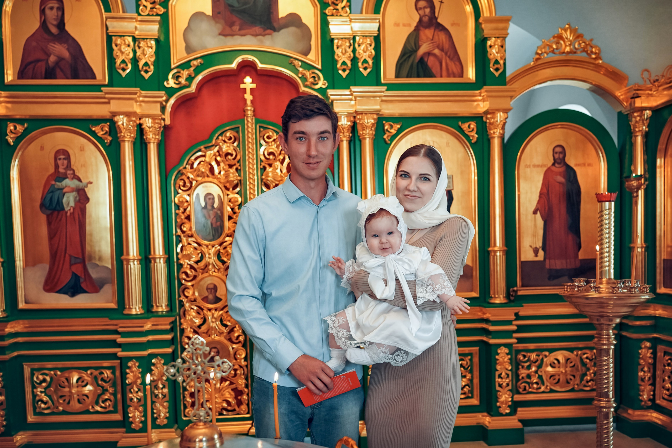 Саввино-Сторожевский монастырь. Крещение. Семейный фотограф и фотограф на таинства в Москве Юлия Калайджян