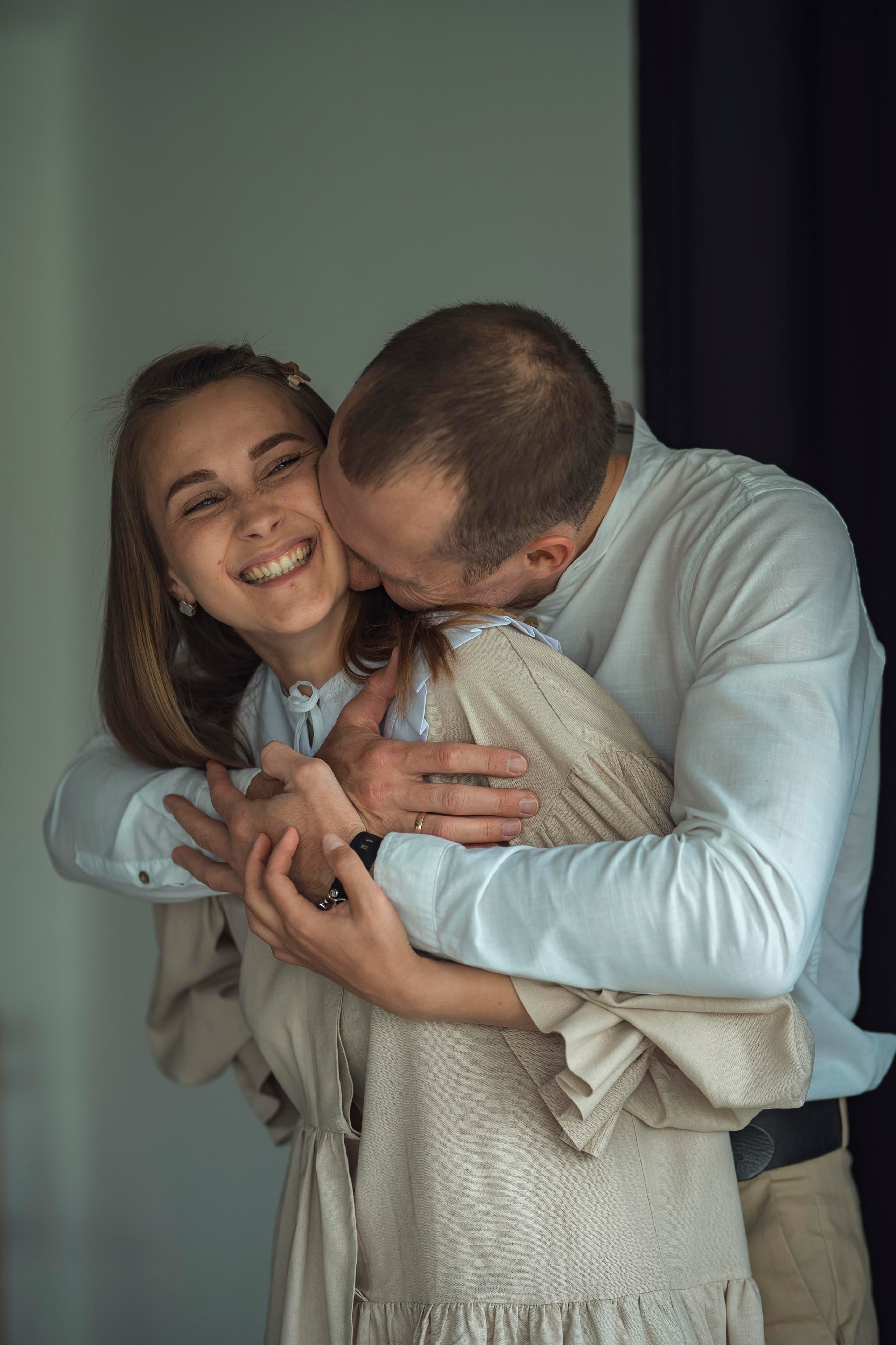 Семья в студии. Семейный фотограф и фотограф на таинства в Москве Юлия Калайджян