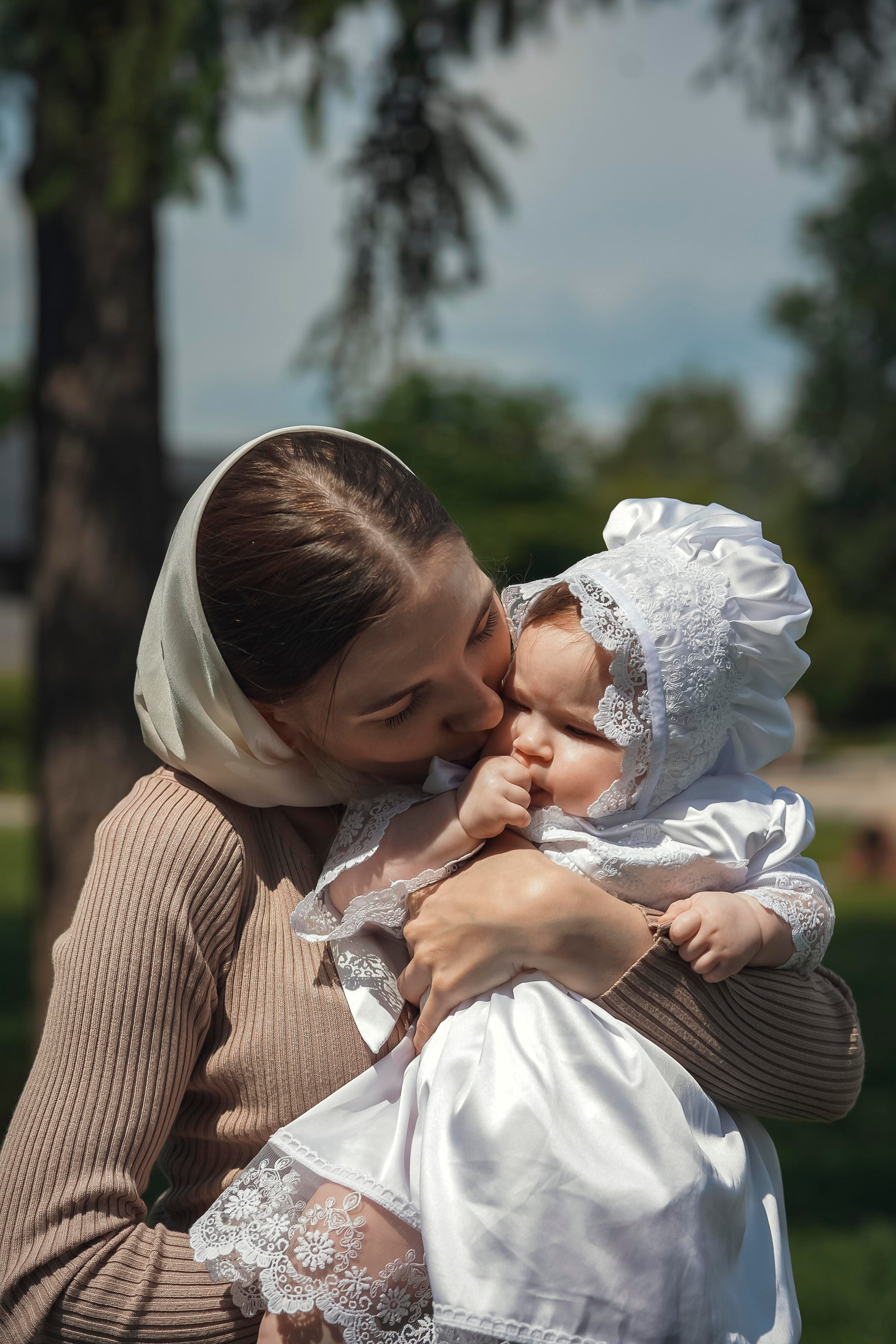 Саввино-Сторожевский монастырь. Крещение. Семейный фотограф и фотограф на таинства в Москве Юлия Калайджян