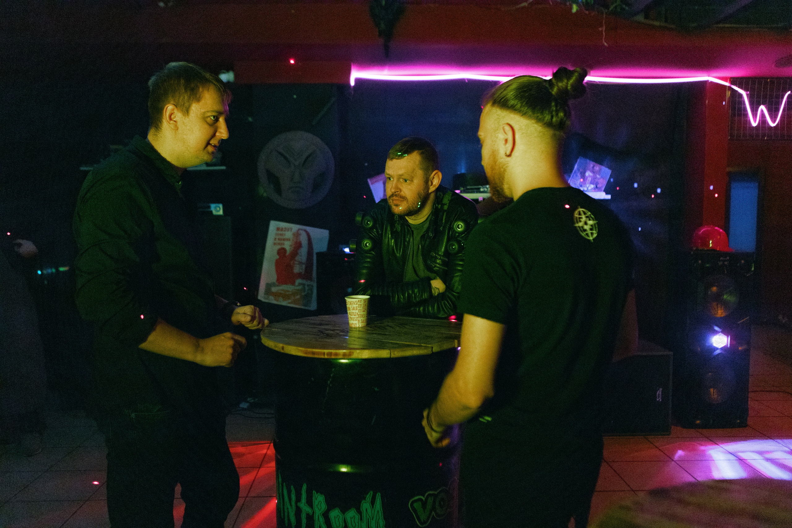 Бэкстейдж со съёмок фильма «Третья смена». Фотограф Александр Закадычный | Таганрог