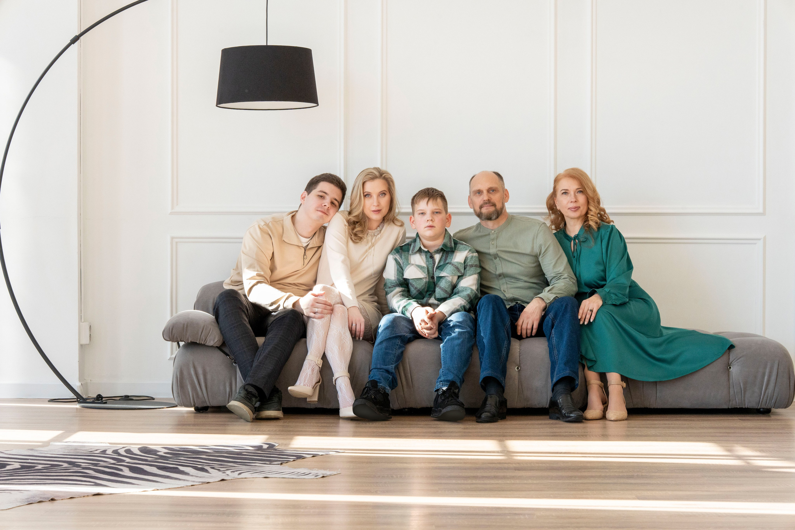 Марина, Андрей, Вероника, Никита и Роман. Главная