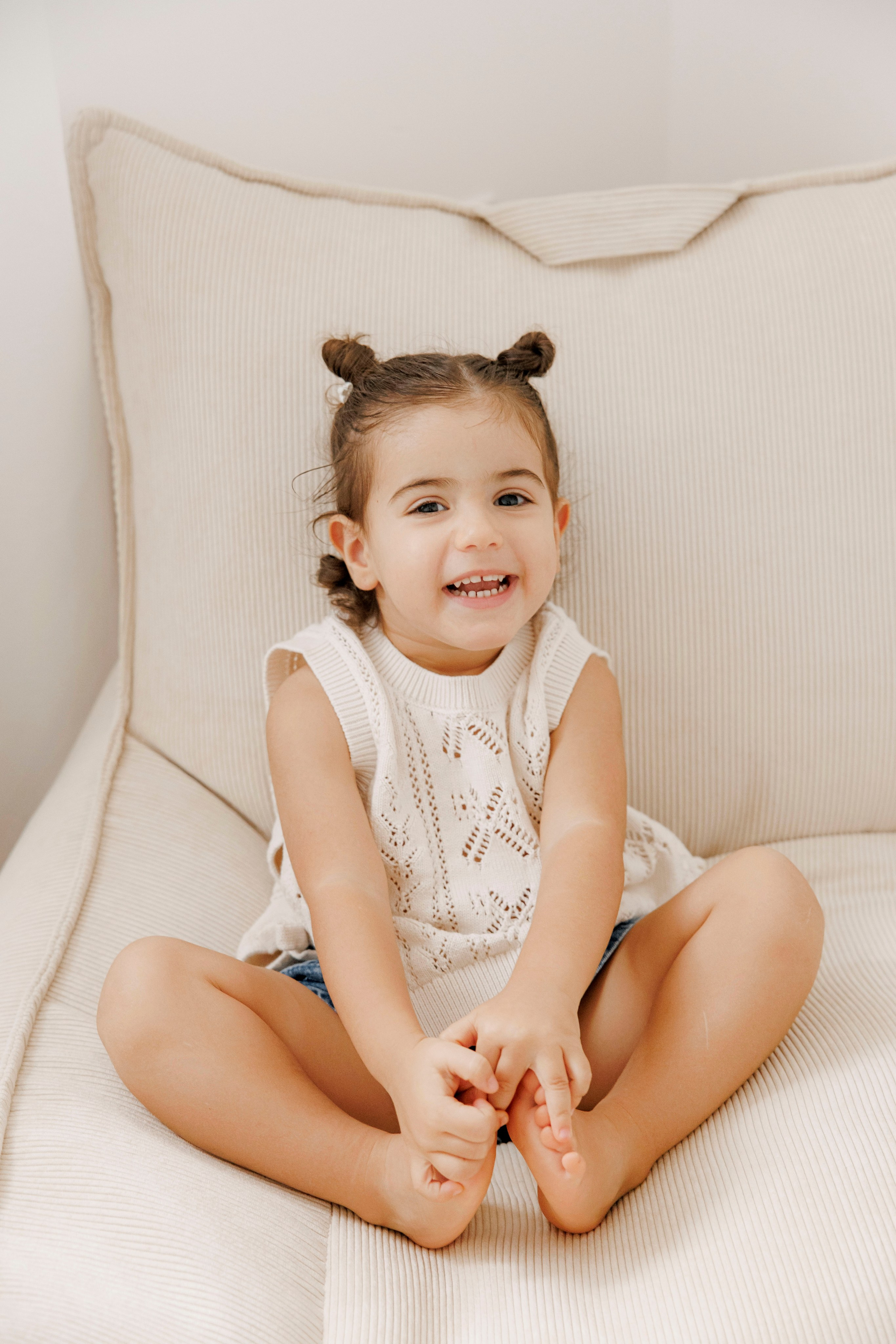 Family photoshoot at home. Главная