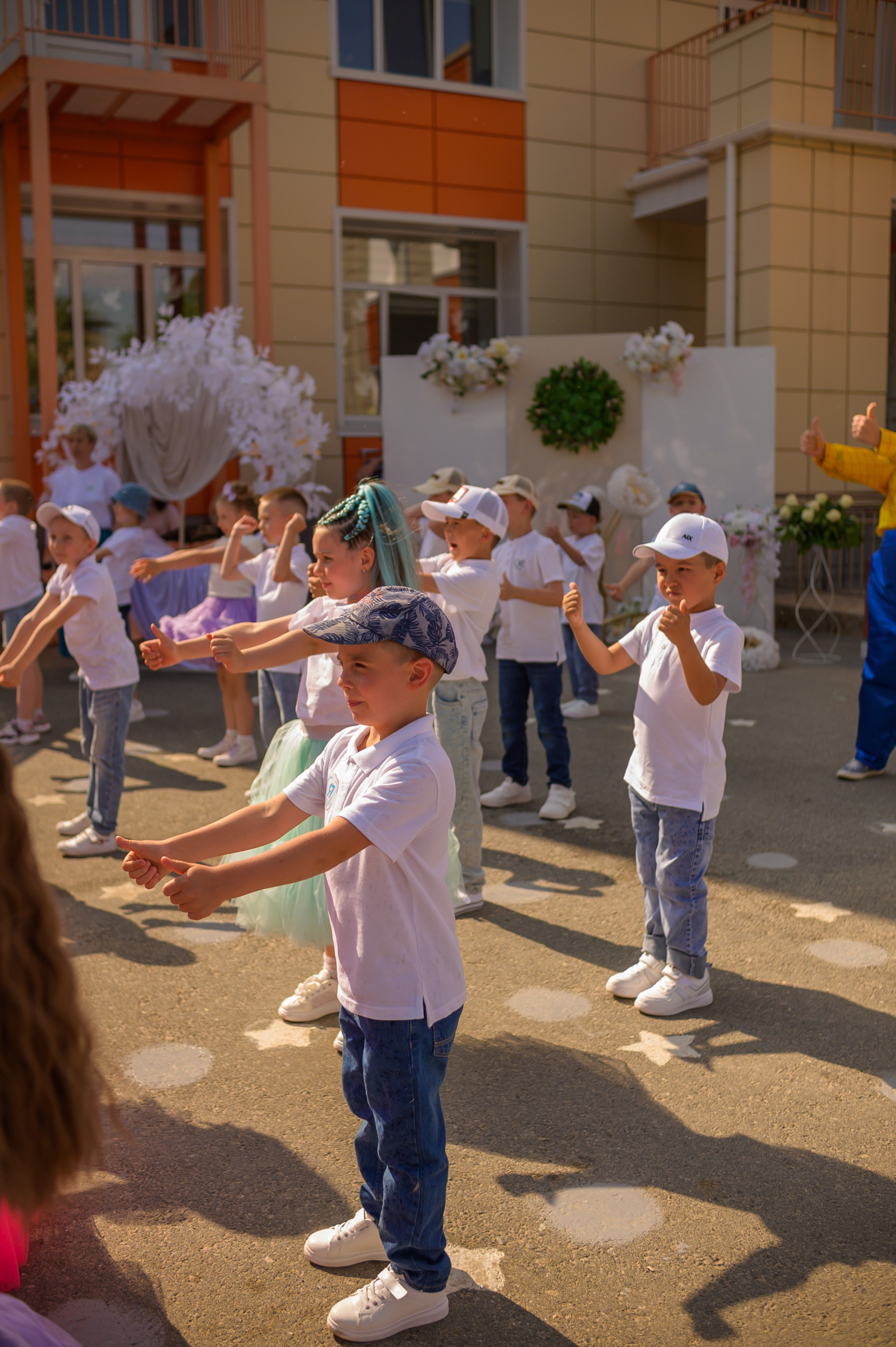 Репортаж выпускного группа «Фантазёры» 3 садик. Фотограф новорожденных, семейный детский в Тюмени Татьяна Морозова