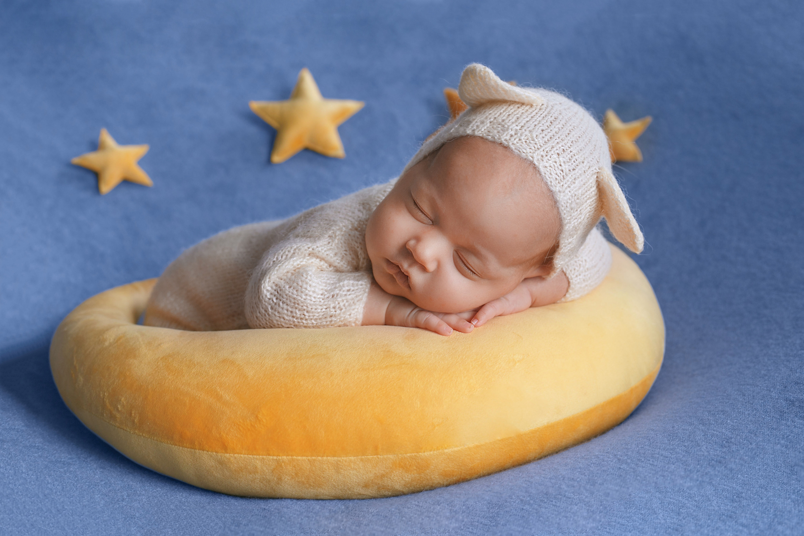 Платон. ФОТОСТИЛЬ, изготовление рекламной продукции в Приморско-Ахтарске