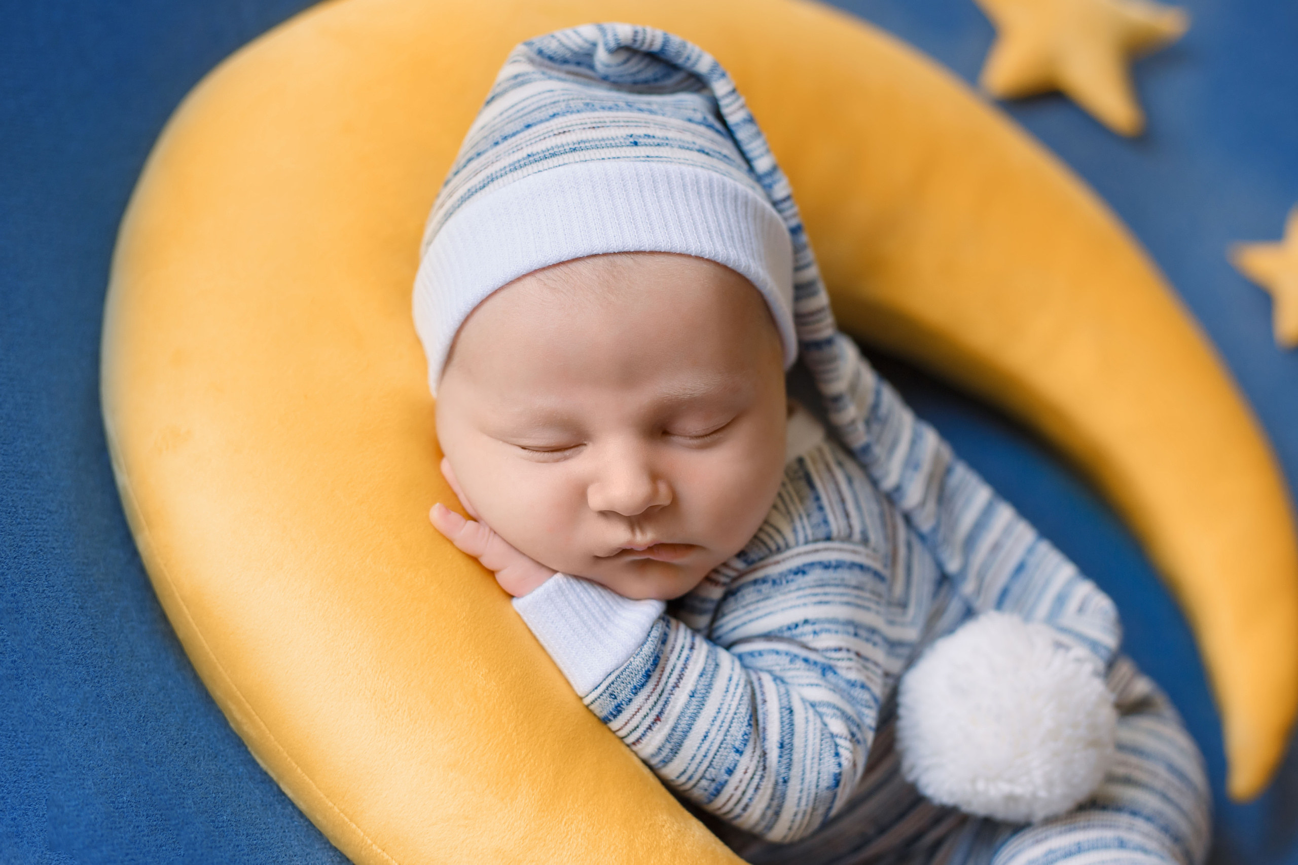 Владимир. ФОТОСТИЛЬ, изготовление рекламной продукции в Приморско-Ахтарске