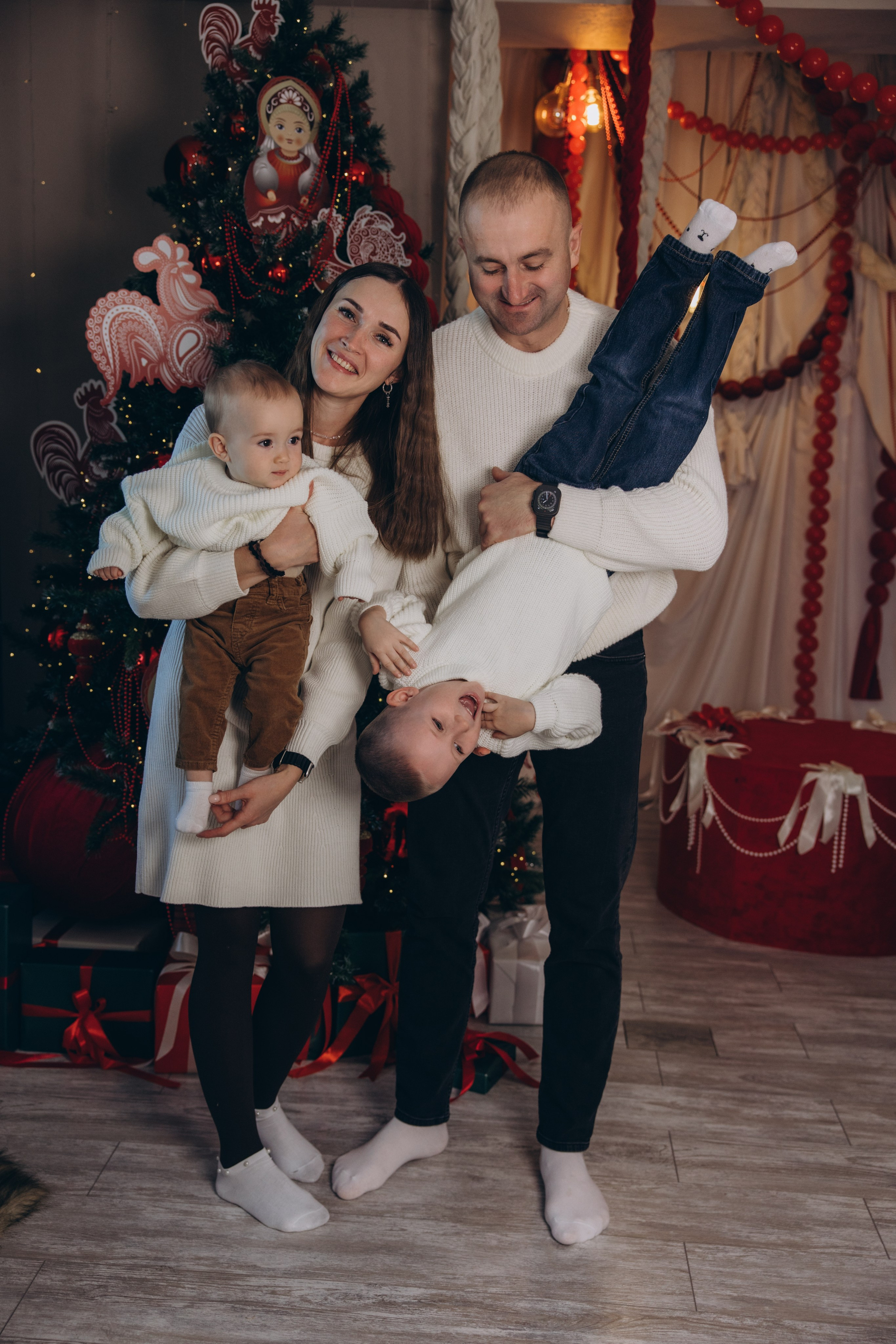 В студии 8 этаж. Свадебный, семейный фотограф в Иркутске Светлана Макаричева